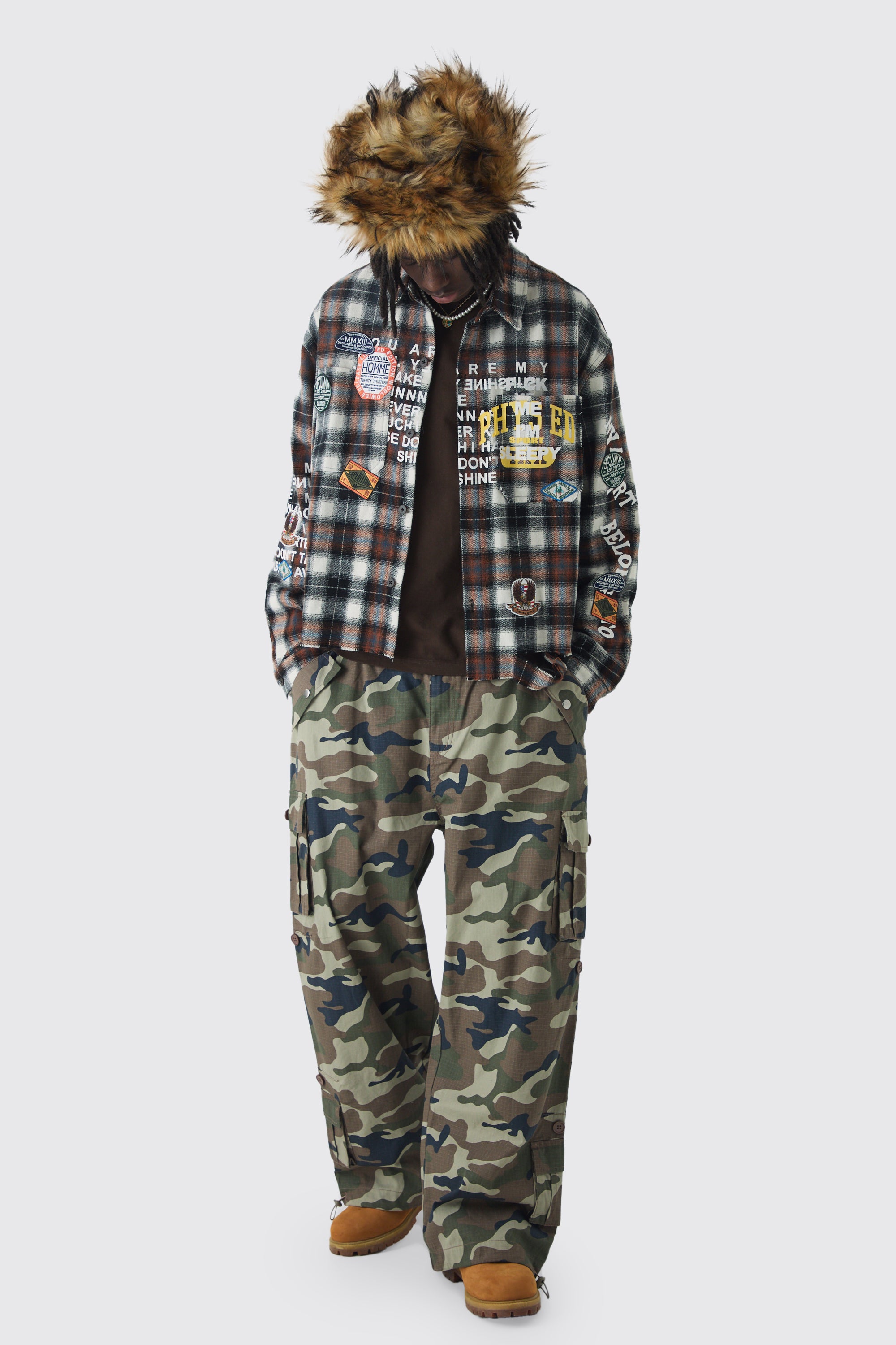  Boohooman Oversized Boxy Badge Applique Distressed Overdye Check Shirt Brown/ Cream、mySite、justintrudeaud