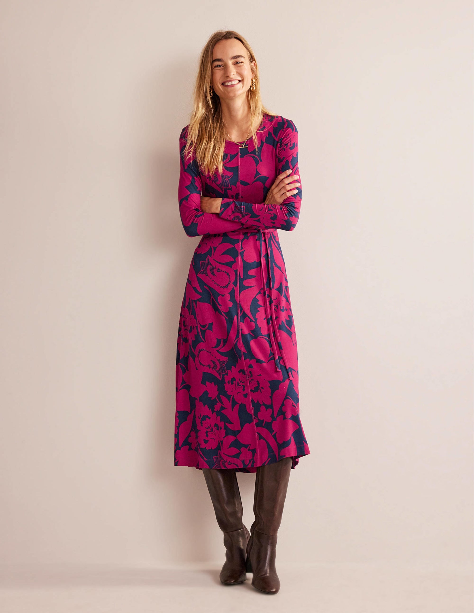  Lucy Jersey Midi Dress-Warm Cranberry, Tulip Bloom、mySite、ashleygrahame