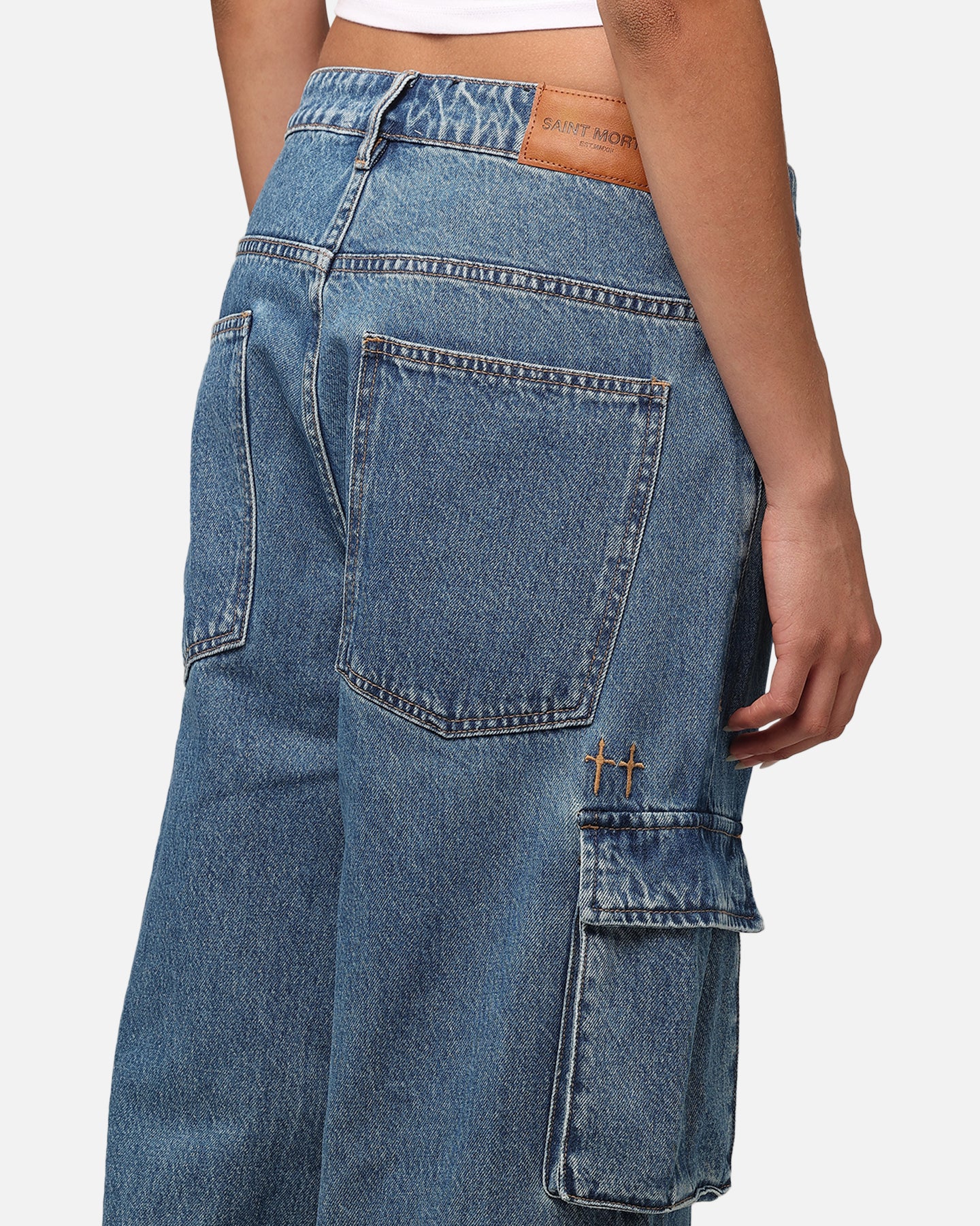 {product_title} - {shop_name}