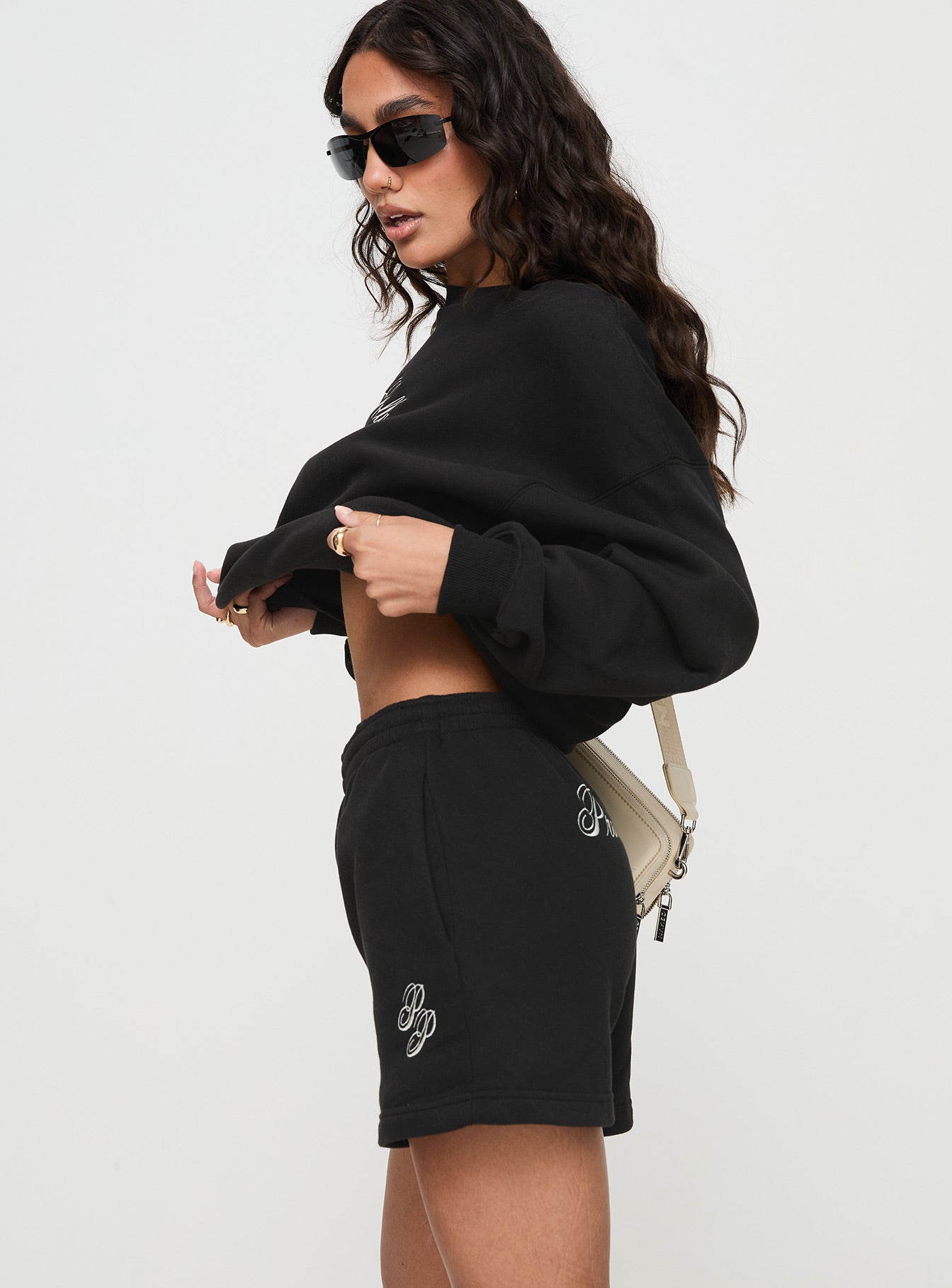 Princess Polly Track Shorts Cursive Text Black Sand、mySite、solidvoid