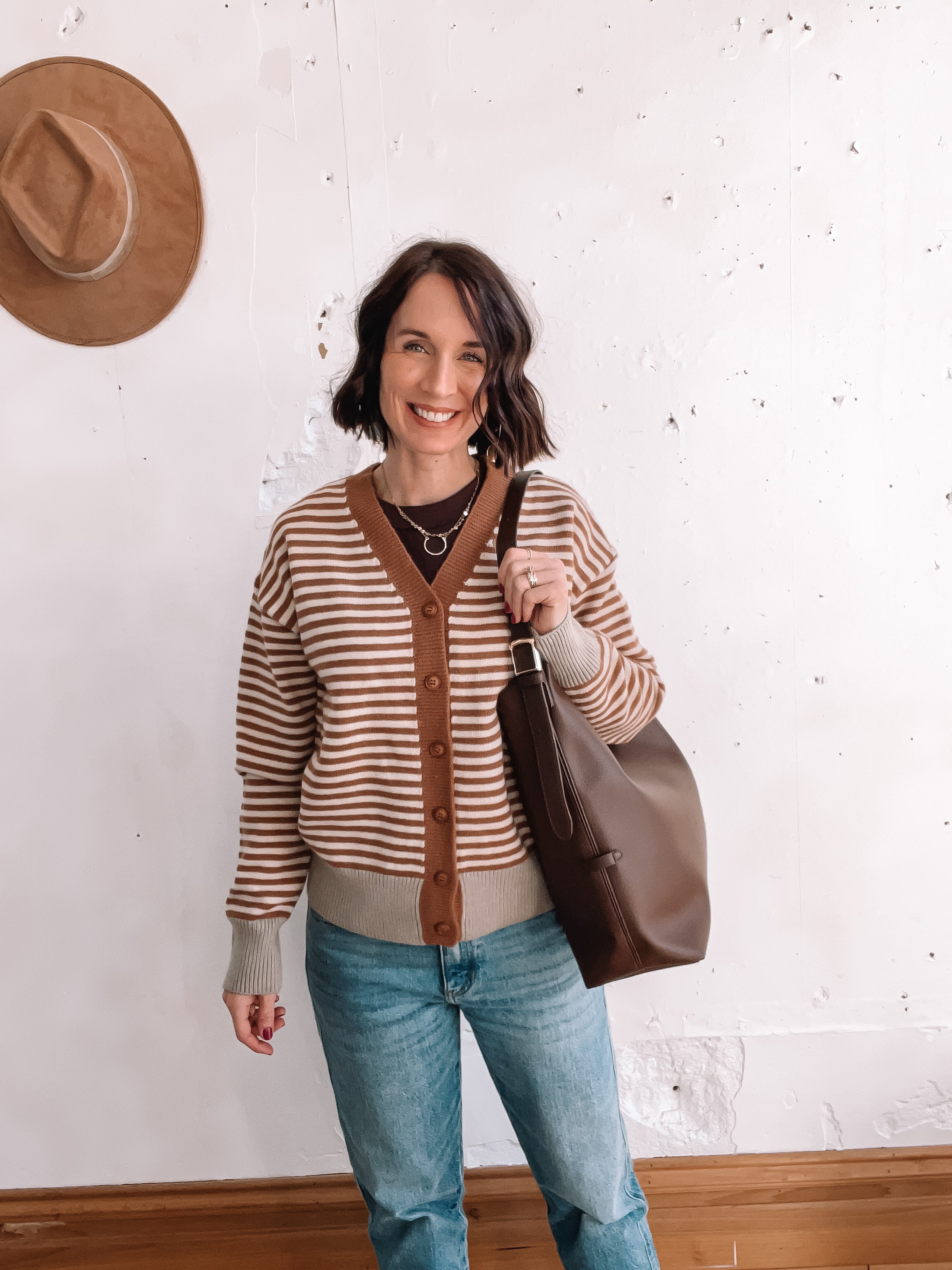 Molly's Cardigan、mySite、garagedoors4me