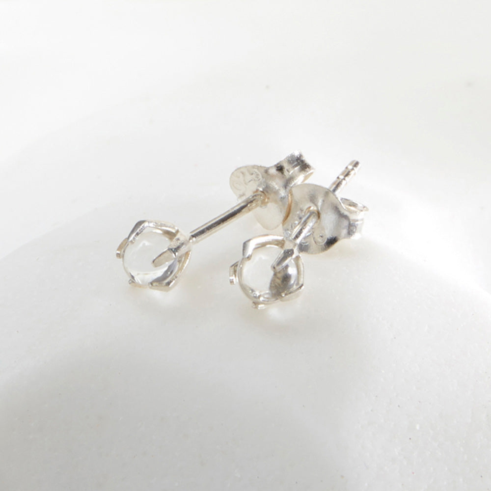 Tiny Crystal Earrings、mySite、topwebapps