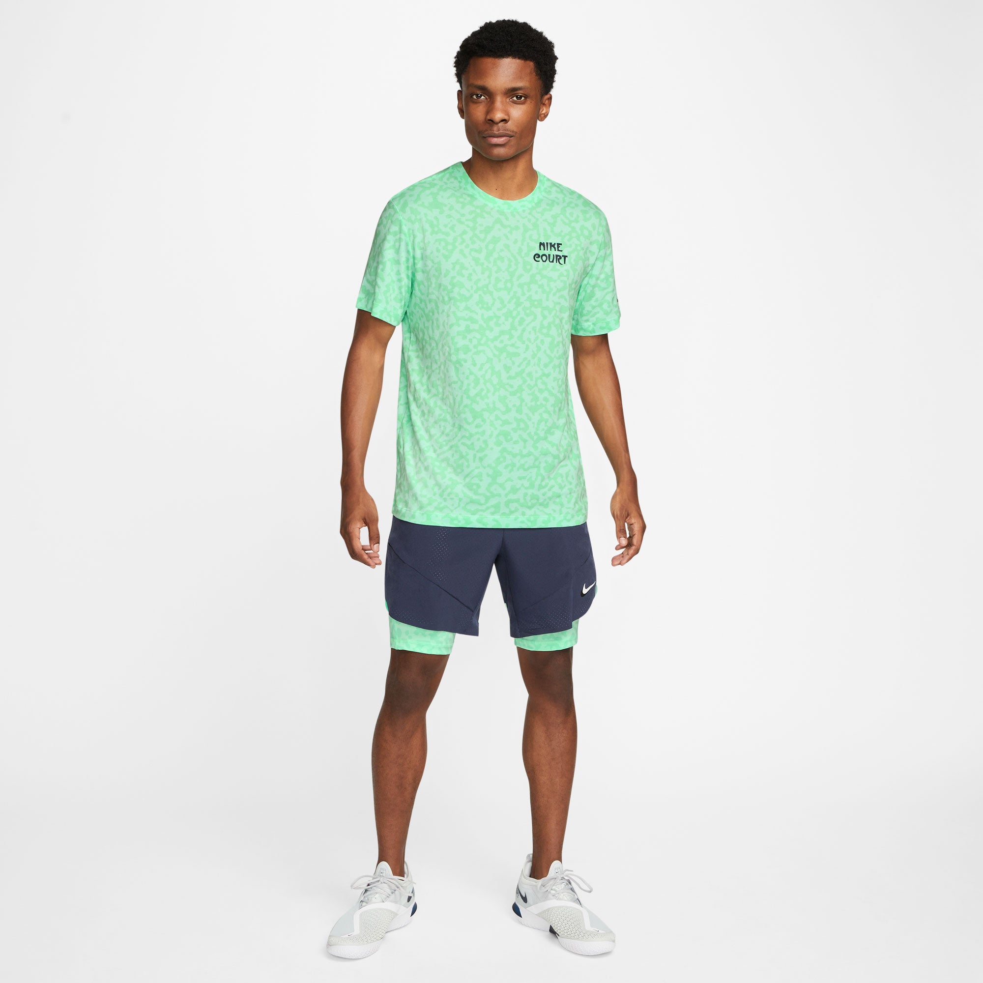 NikeCourt Dri-FIT Slam Paris Men's Tennis T-Shirt