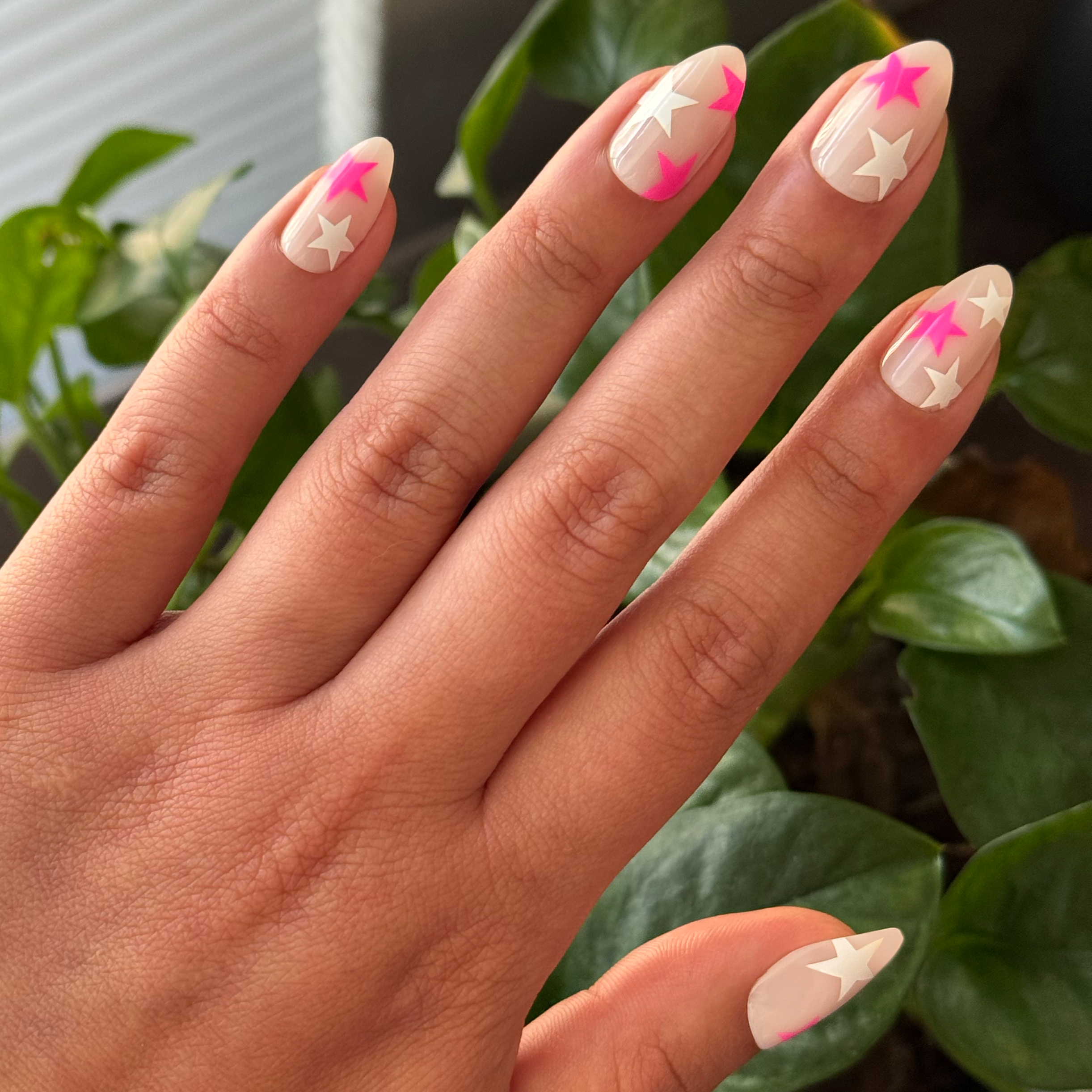 Neon Star Mixed Pack - Press-On | Medium | Almond、mySite、solidvoid