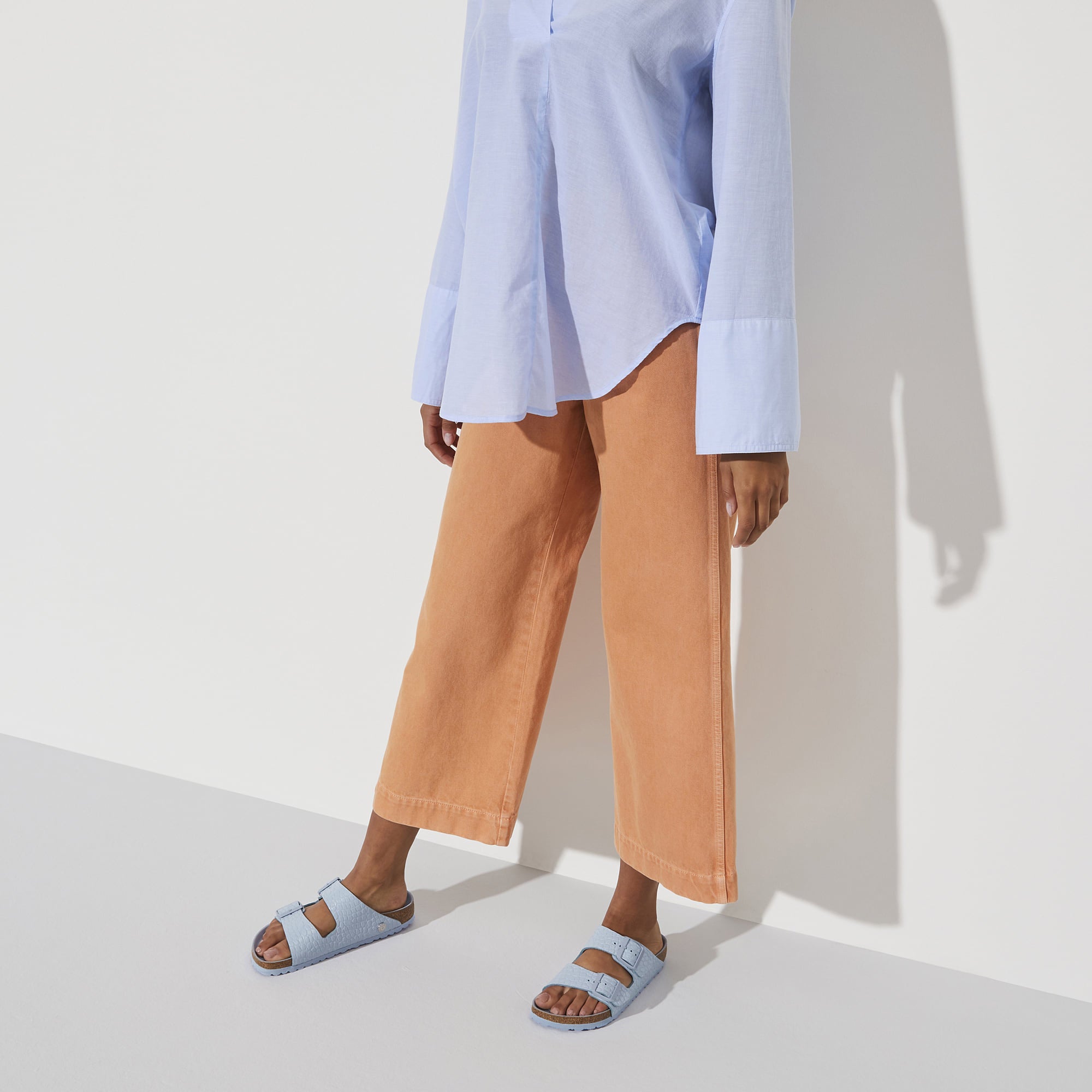 Arizona Rivet Logo Embossed Natural Leather、mySite、gtrtttuynbv