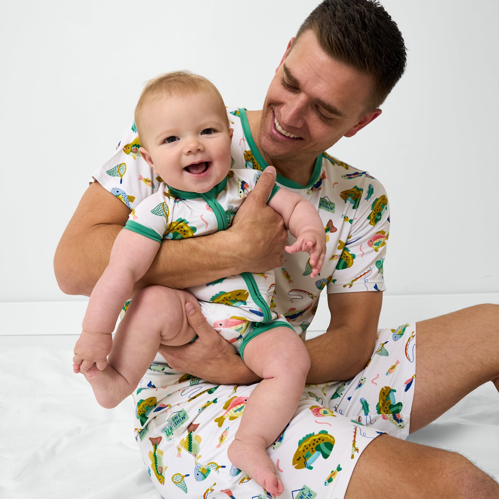 Gone Fishin' Men's Short Sleeve Pajama Top、mySite、g9winljtr