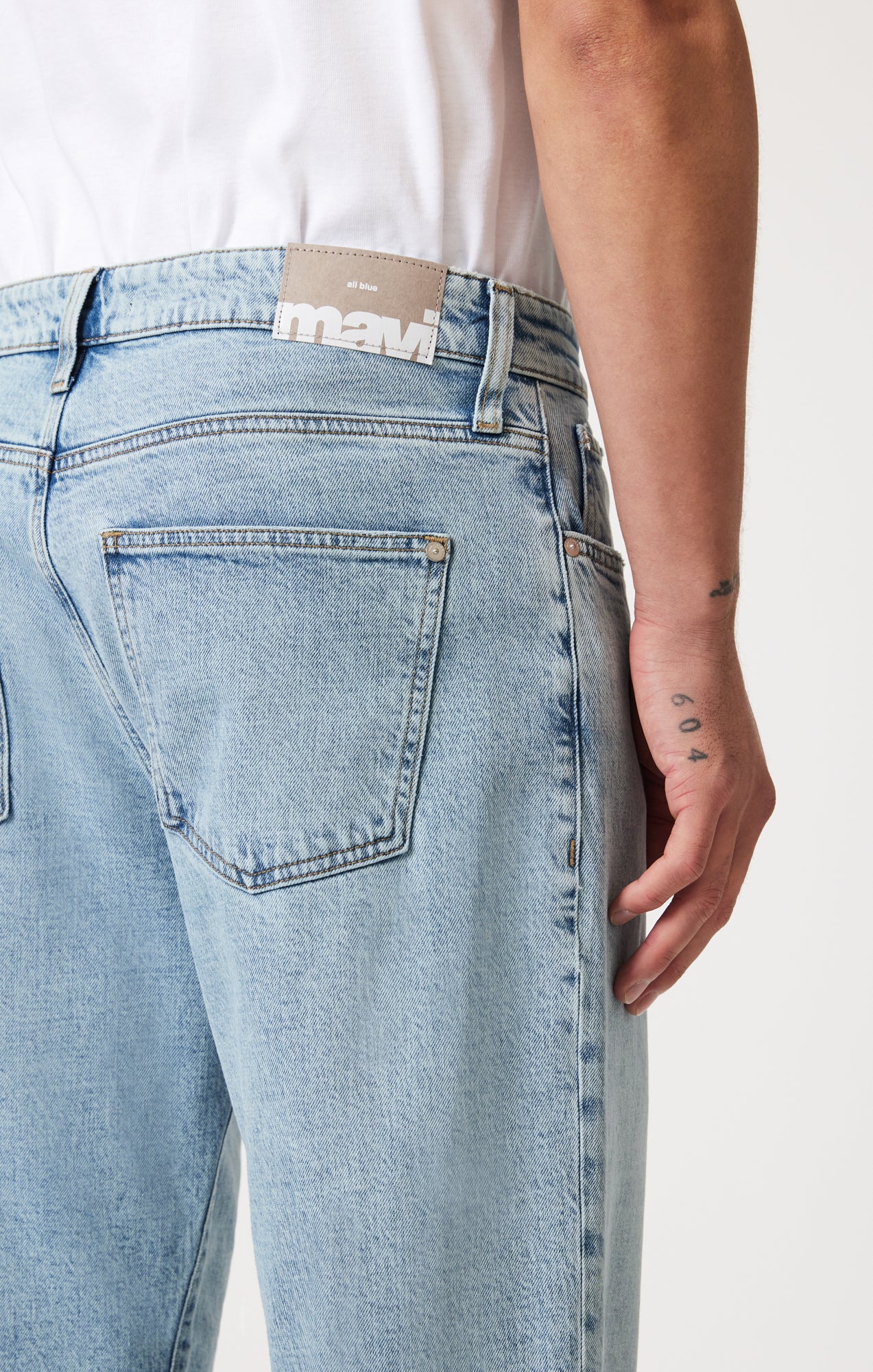 {product_title} - {shop_name}