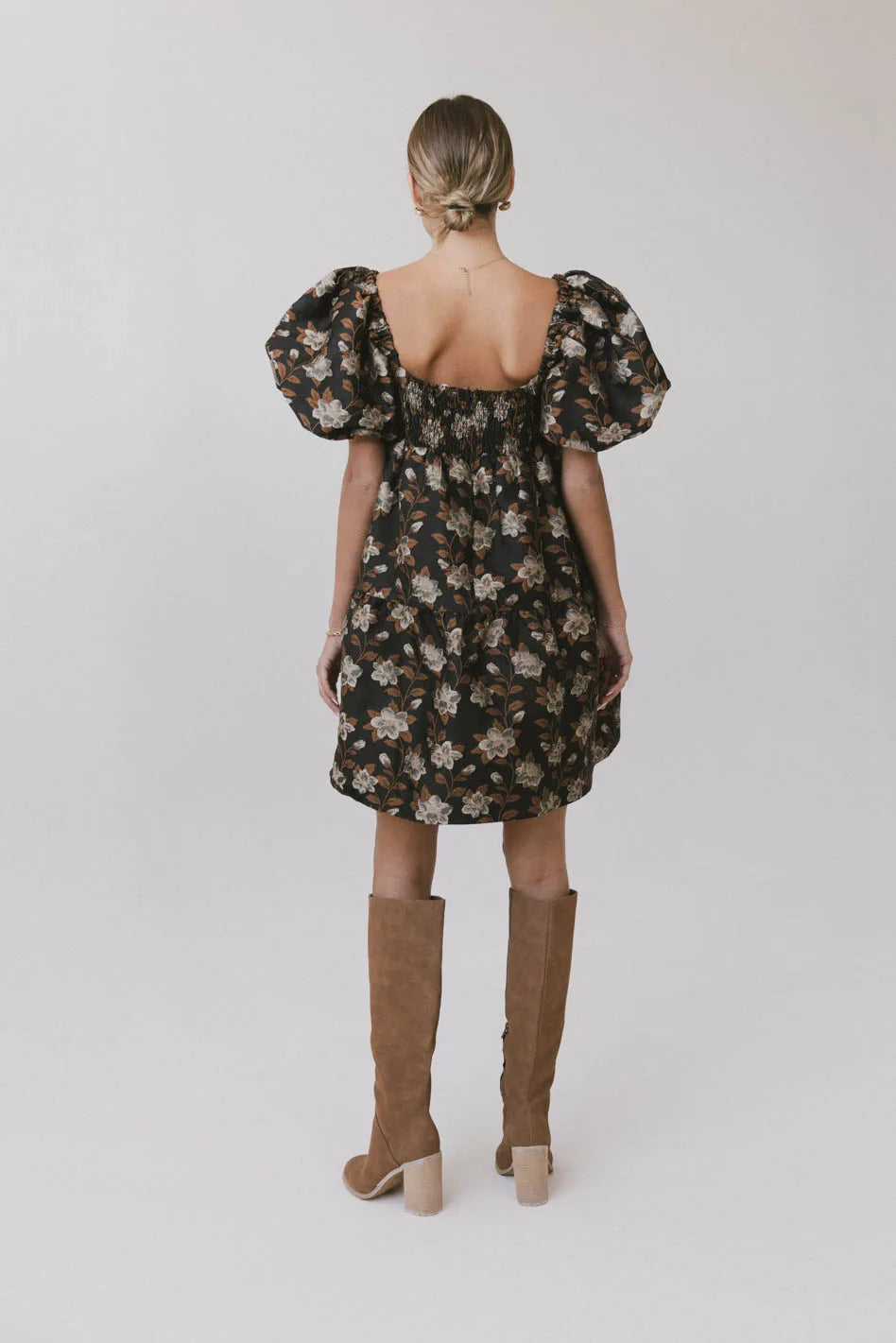 {product_title} - {shop_name}