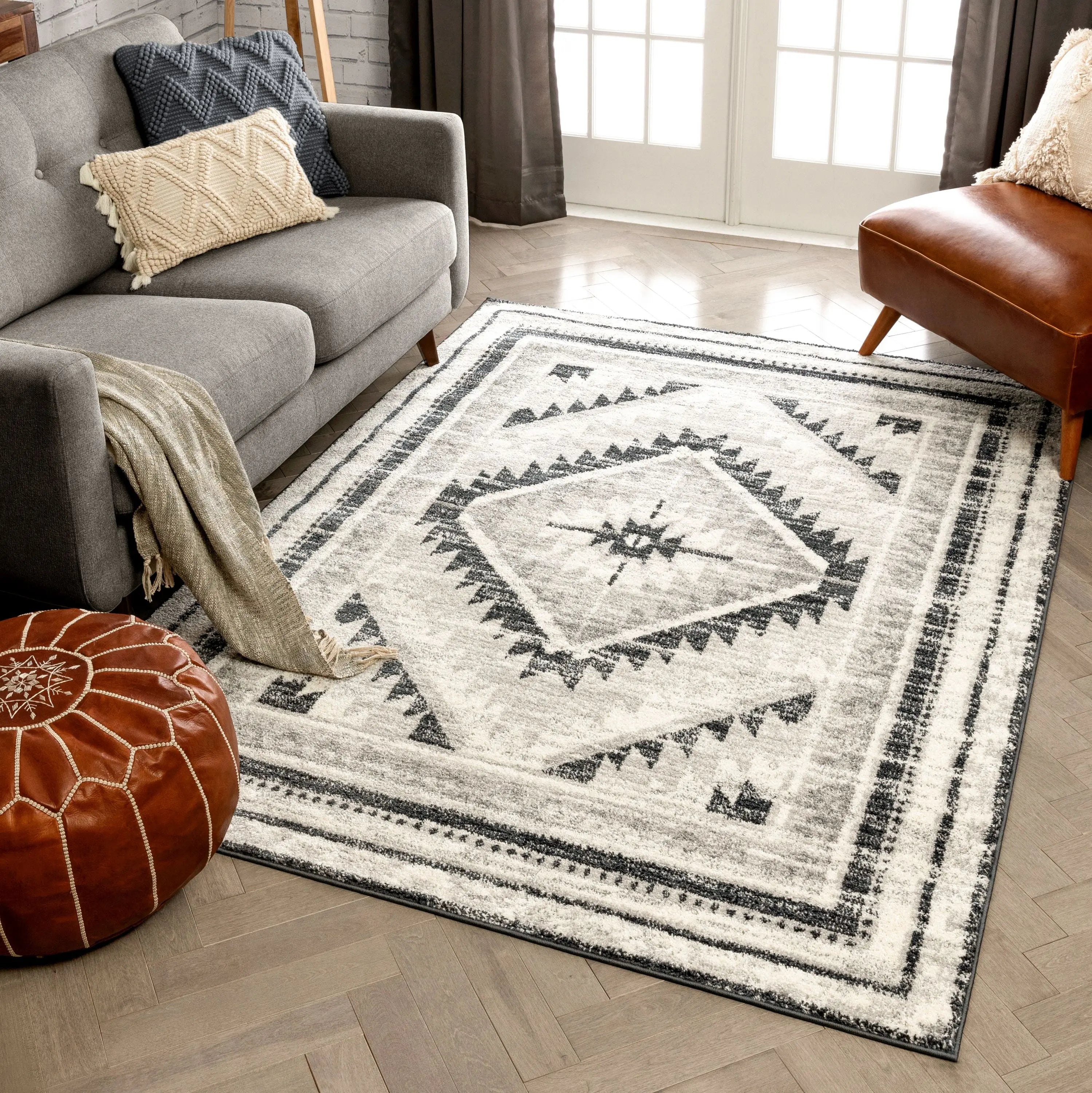 Pisa Aztec Tribal Southwestern Grey Rug、mySite、gigharbornorthrealestate