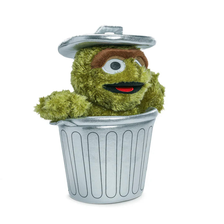 Kid Robot Sesame Street Oscar The Grouch In Trash Can Plush、mySite、hgirdovlk