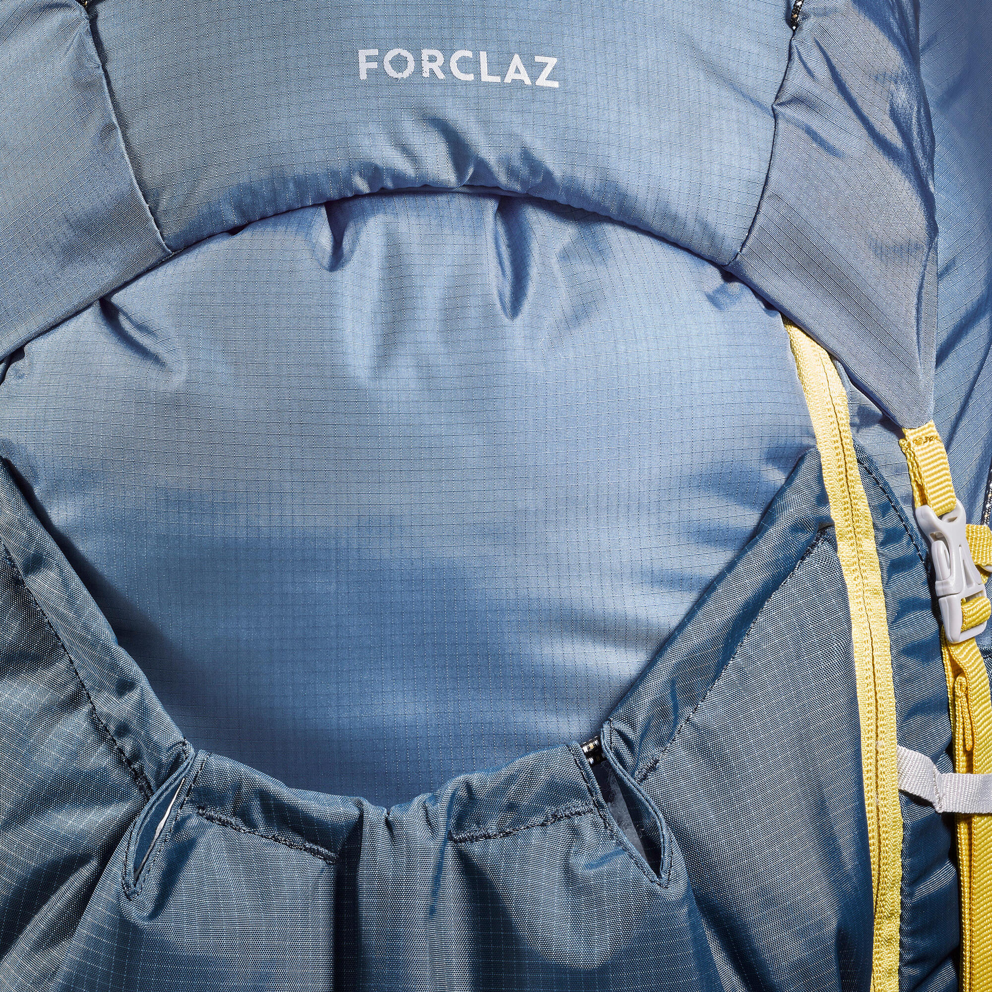 Forclaz Men's MT900 50+10 L Ultralight Backpacking Pack