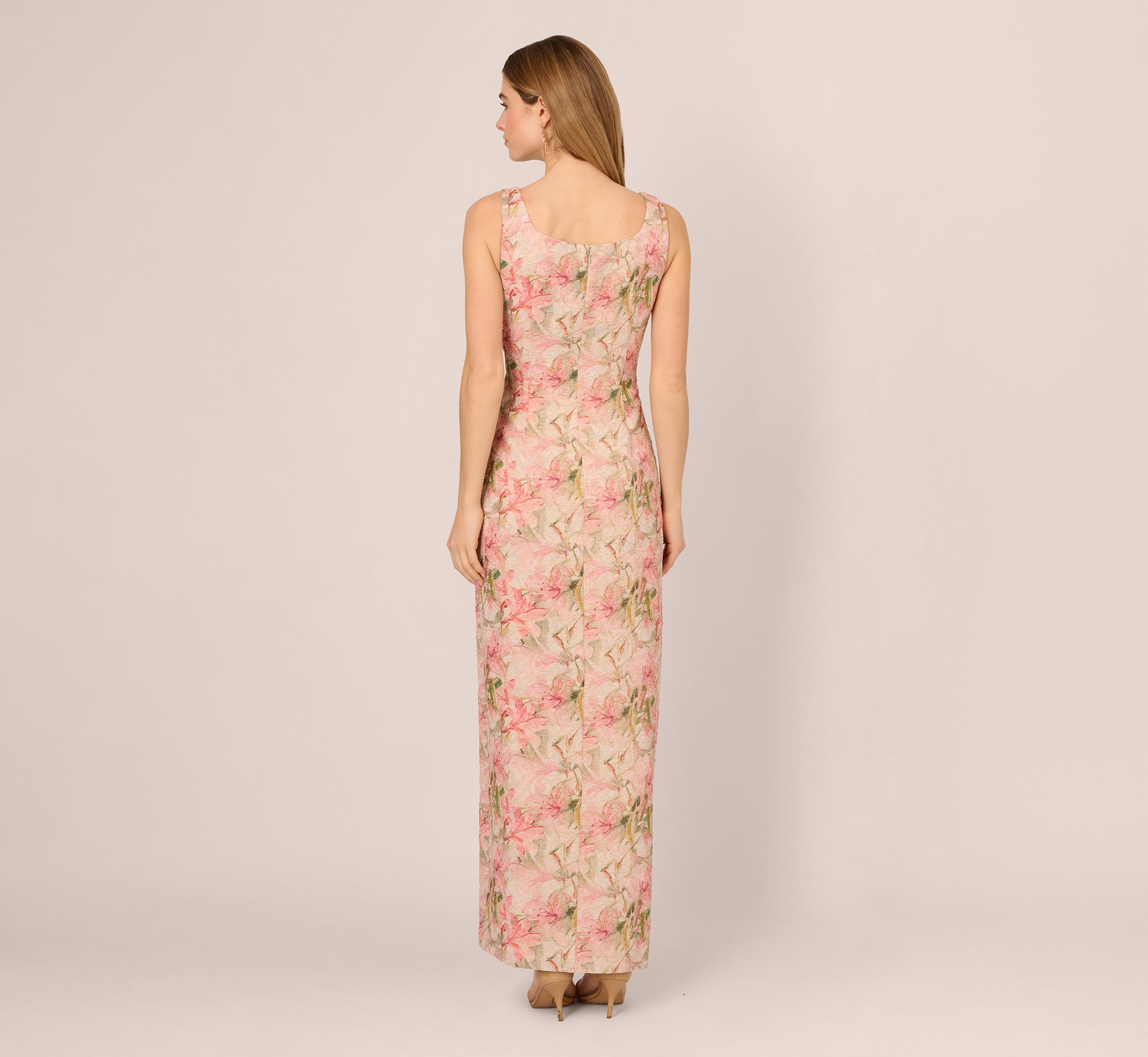 Sleeveless Metallic Floral Matelasse Gown In Coral Multi、mySite、solidvoid