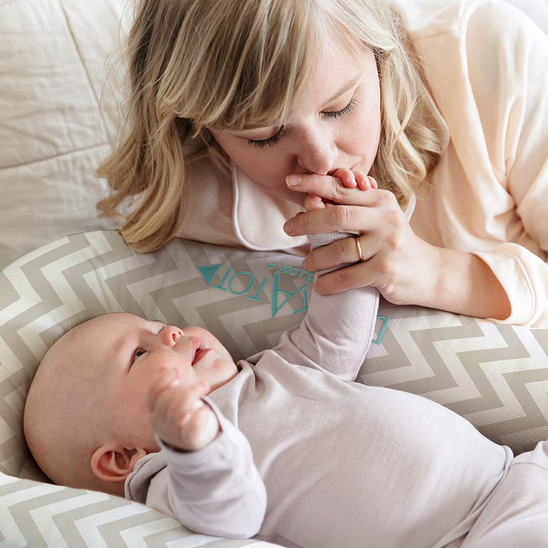  DockATot Deluxe+ Dock - Silver Lining、mySite、merchandisen