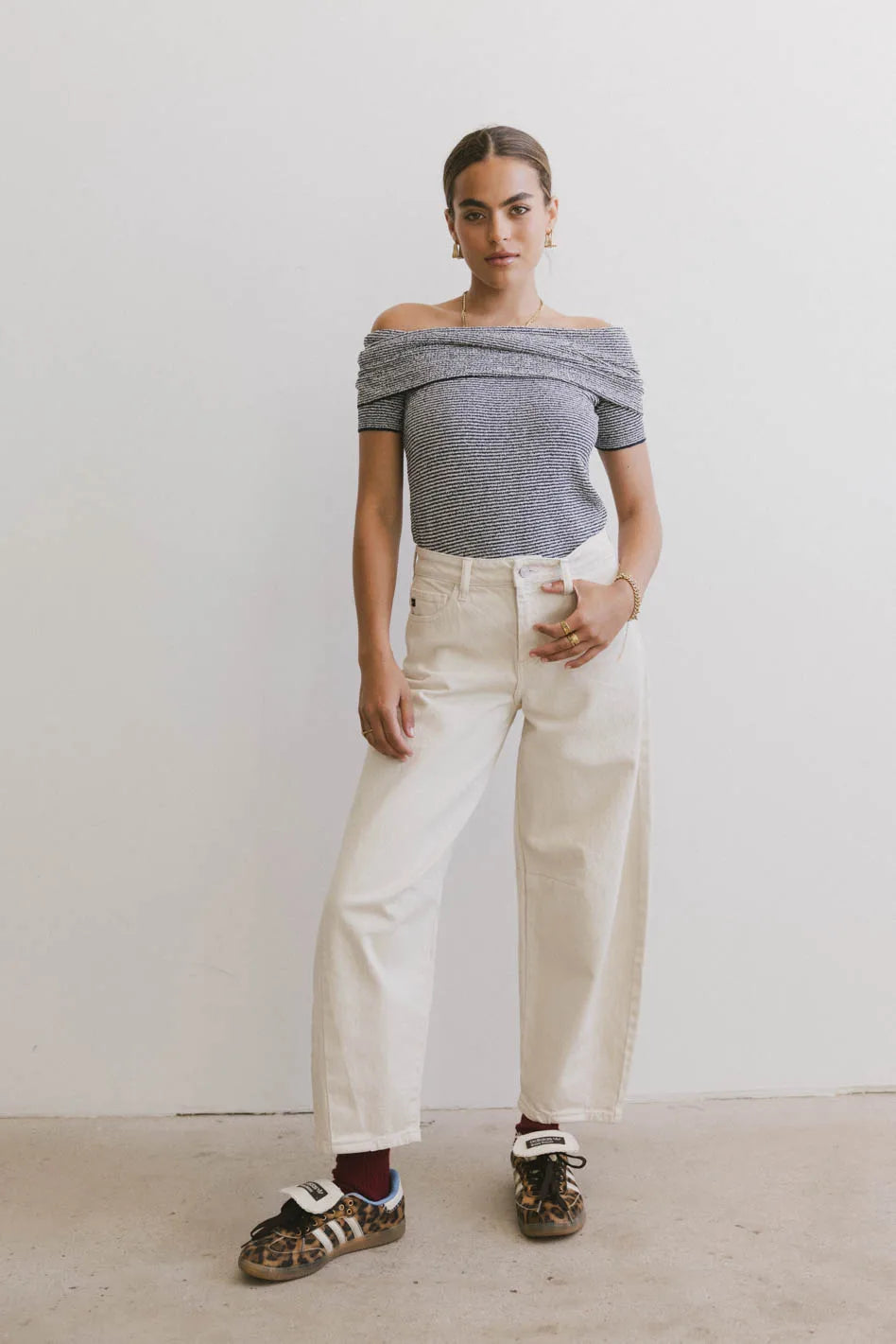 {product_title} - {shop_name}