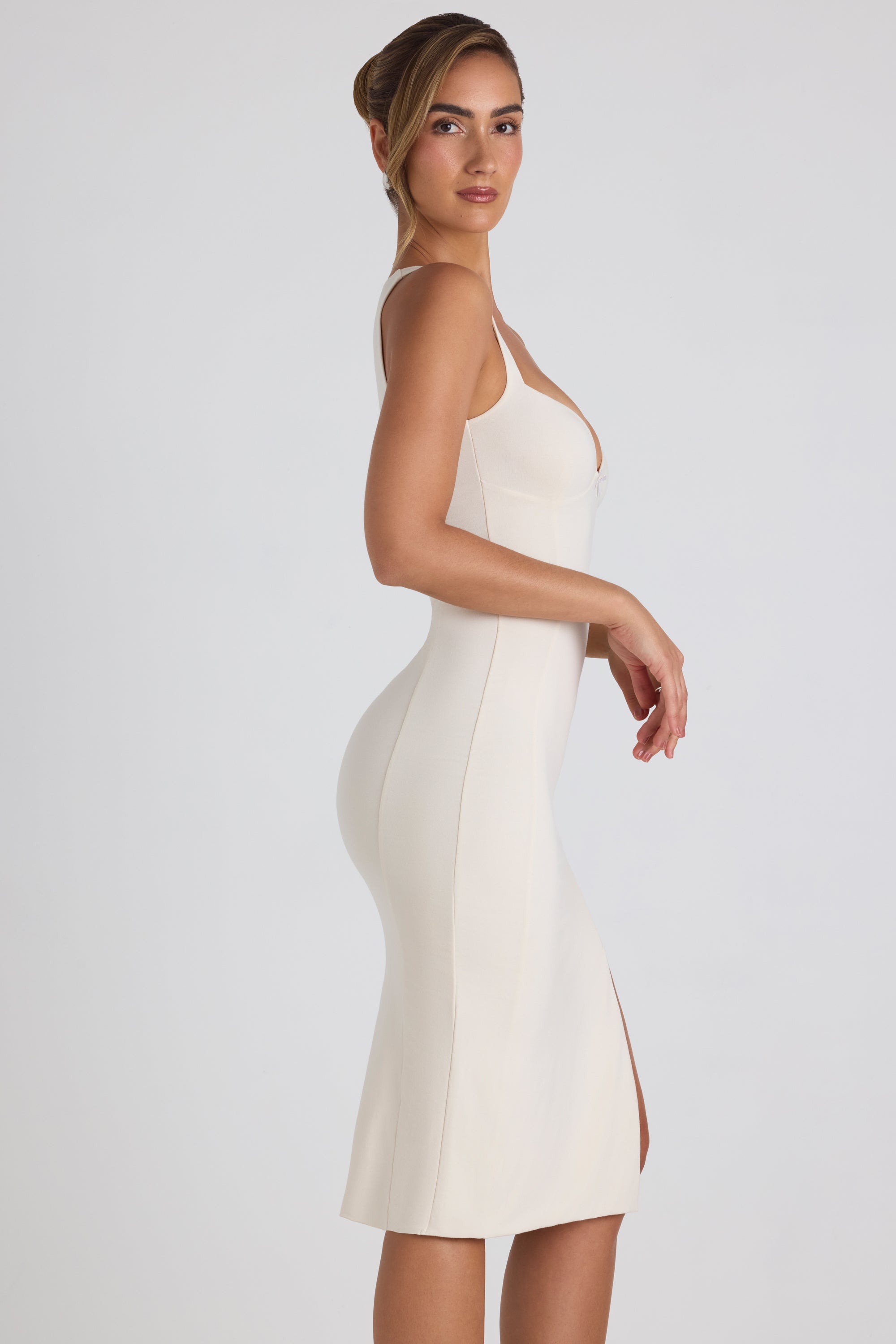 Modal Bow-Detail Sweetheart-Neck Midi Dress in Ivory、mySite、solidvoid