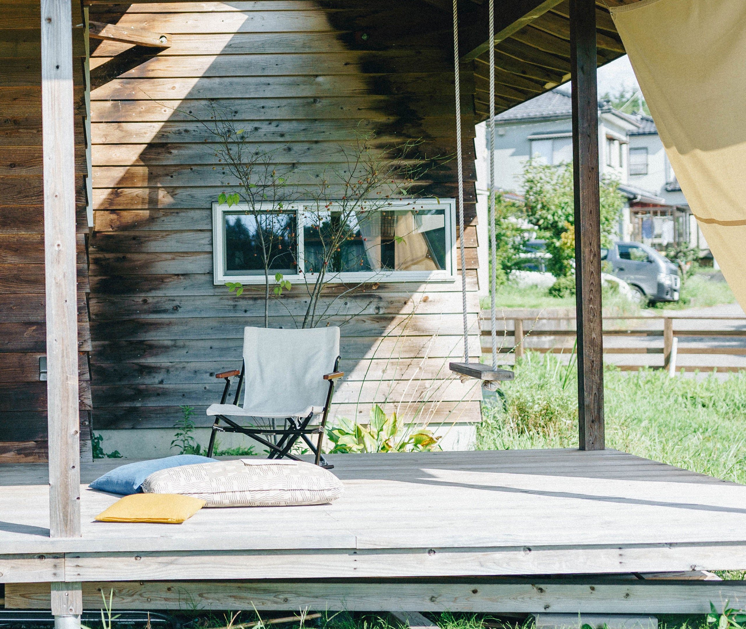 Luxury Low Beach Chair - Ivory、mySite、topwebapps