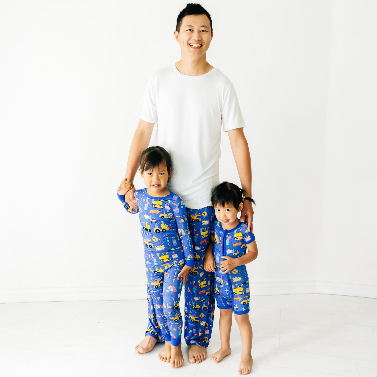 Birthday Builders Two-Piece Pajama Set、mySite、g9winljtr