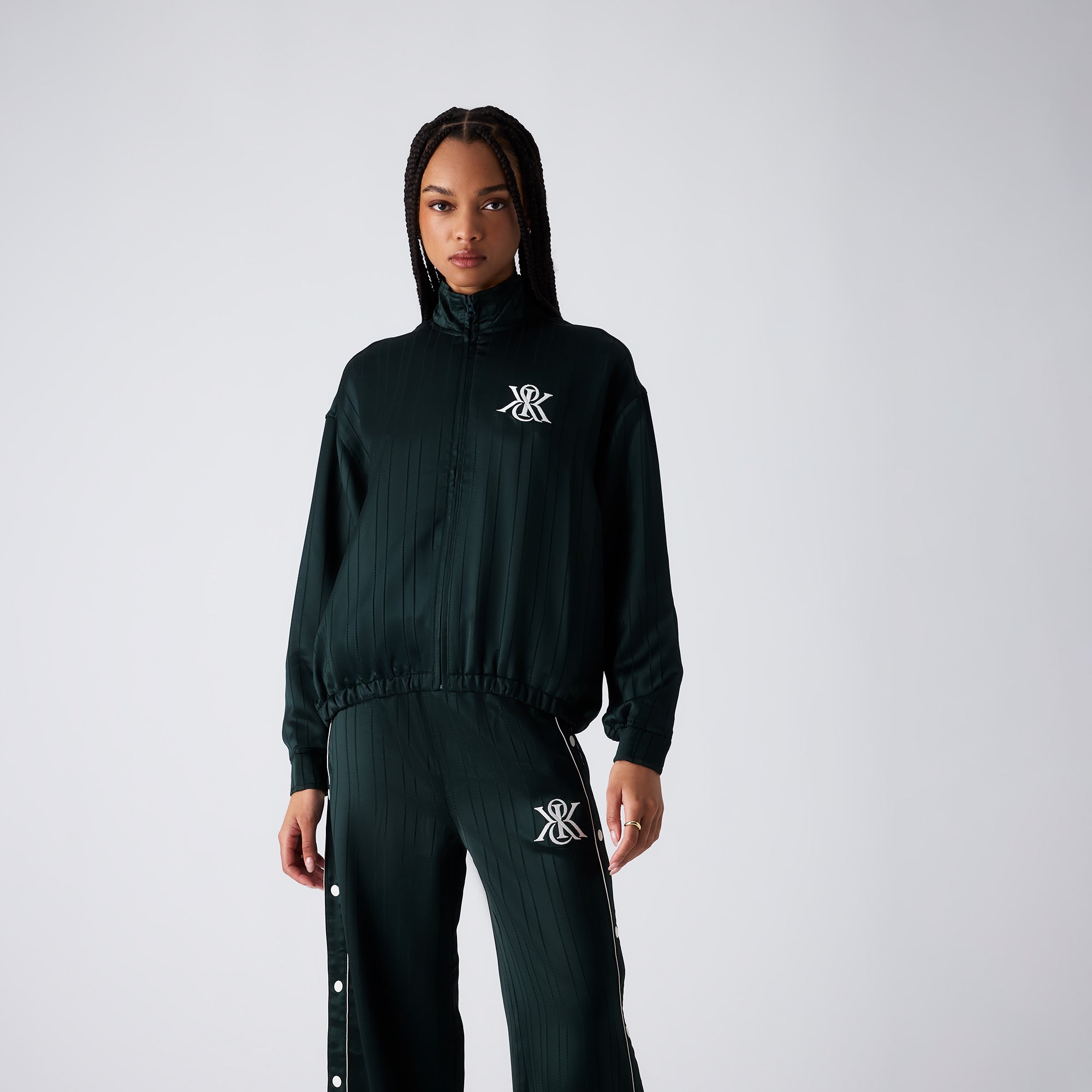 {product_title} - {shop_name}