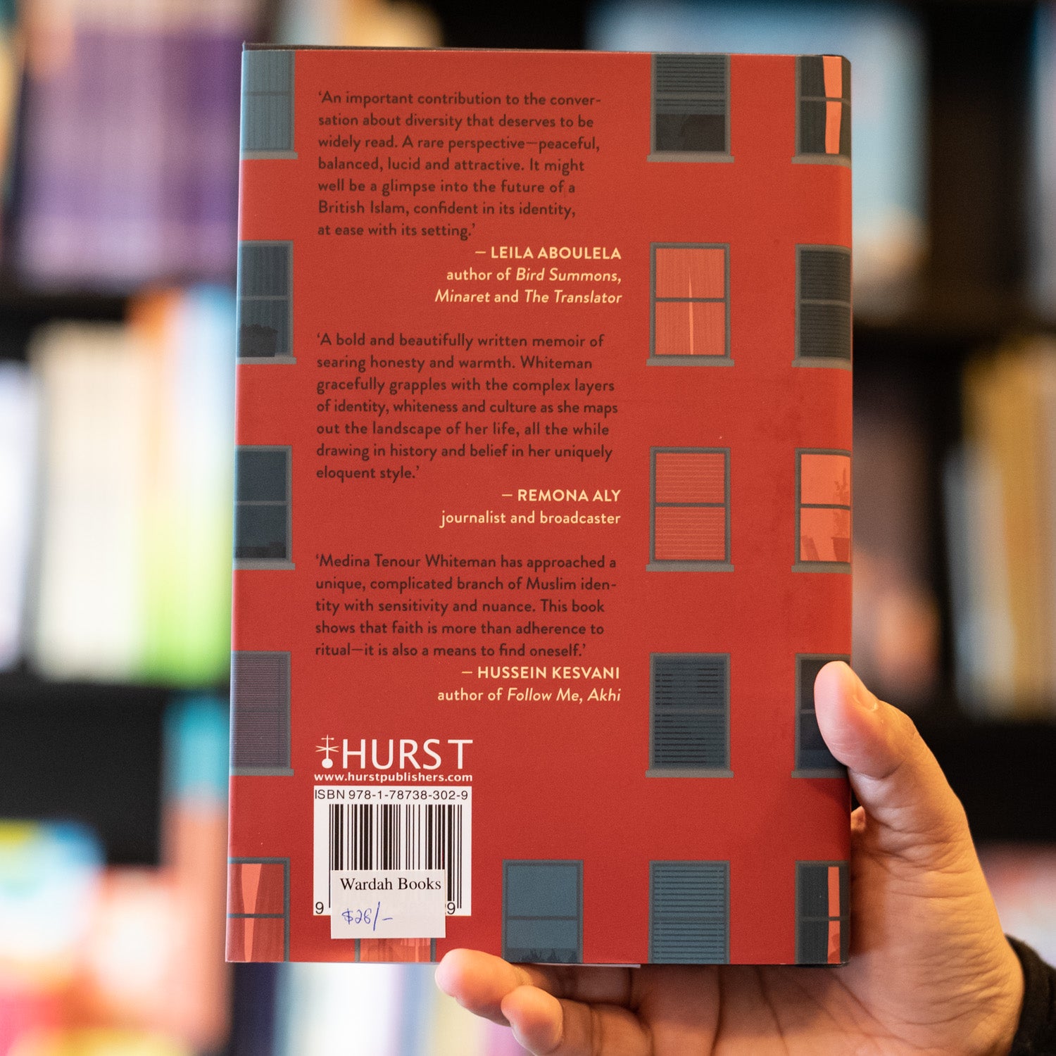 Invisible Muslim: Journeys Through Whiteness and Islam、mySite、topwebapps