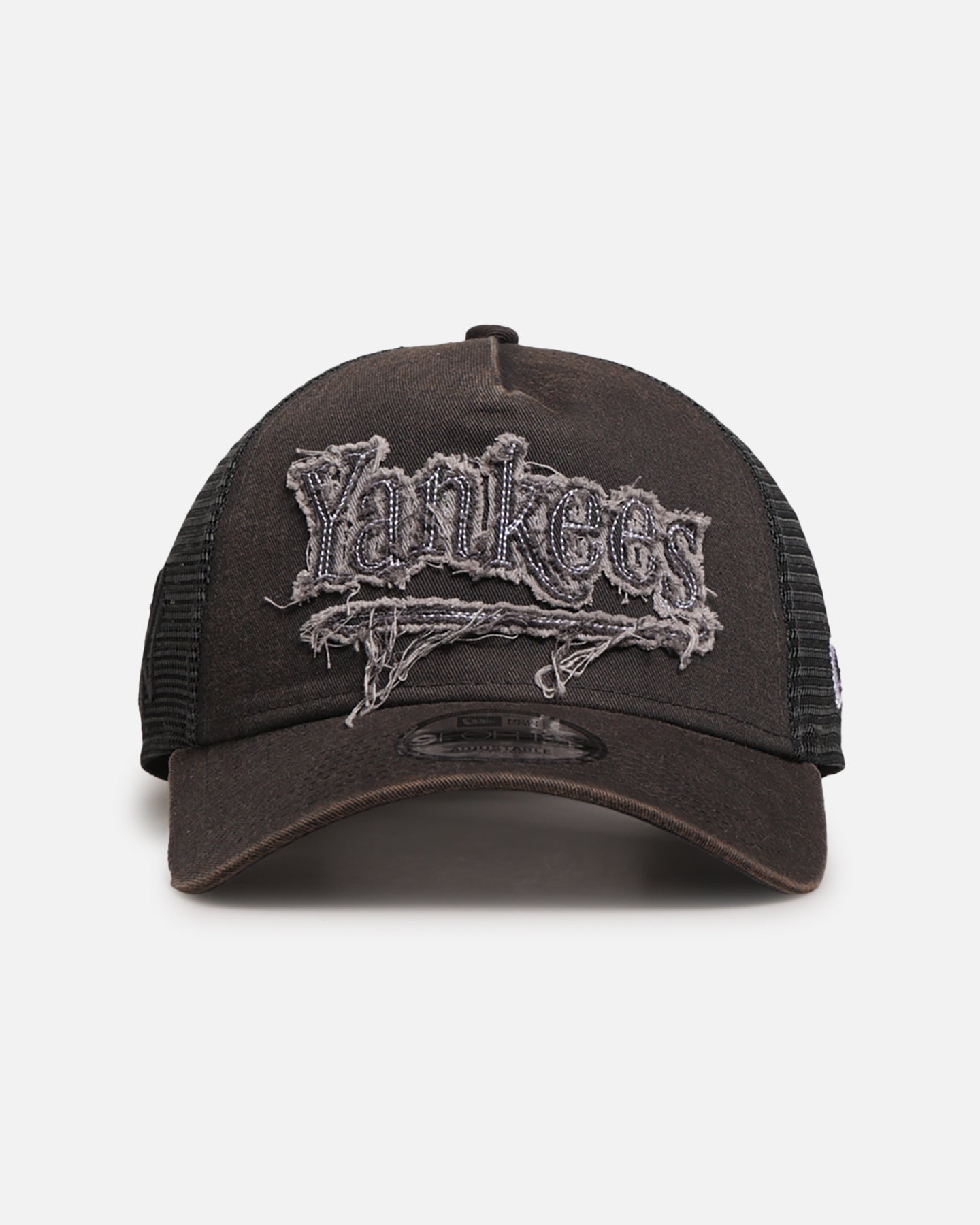 New Era New York Yankees 'Washed Fray' 9FORTY A-Frame Trucker Snapback Washed Grey、mySite、zt4zffjzw