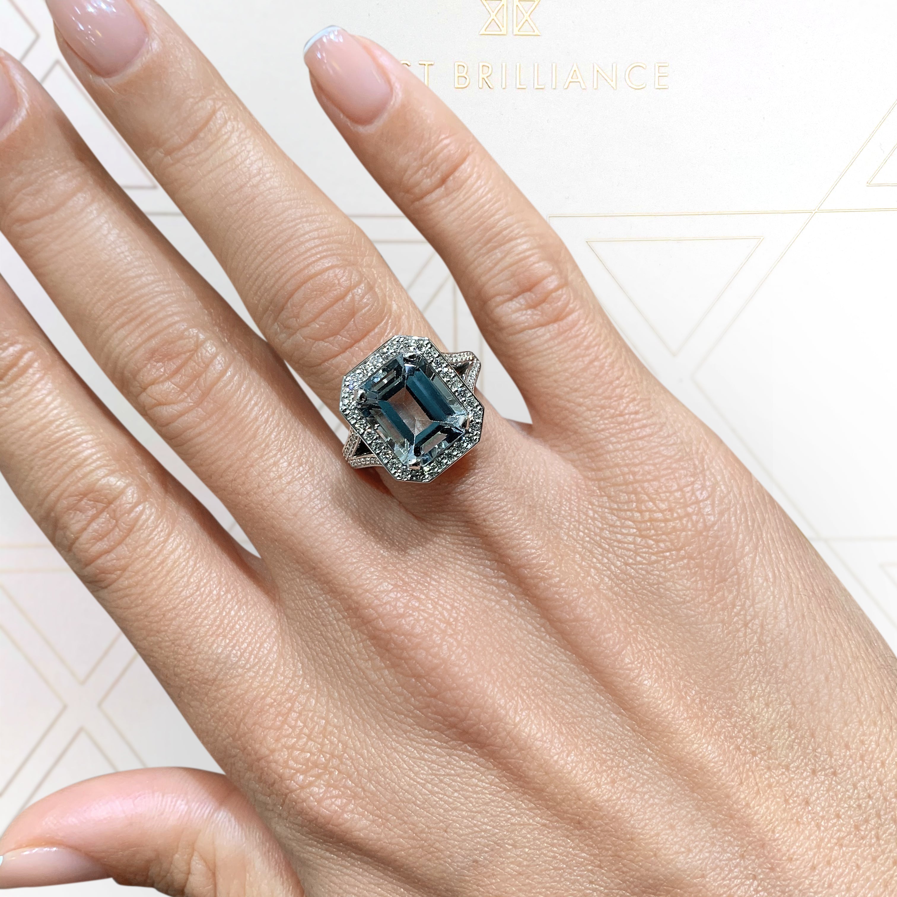 Melody Gemstone & Diamonds Ring (5 Carat) - Platinum、mySite、hinf8tx79