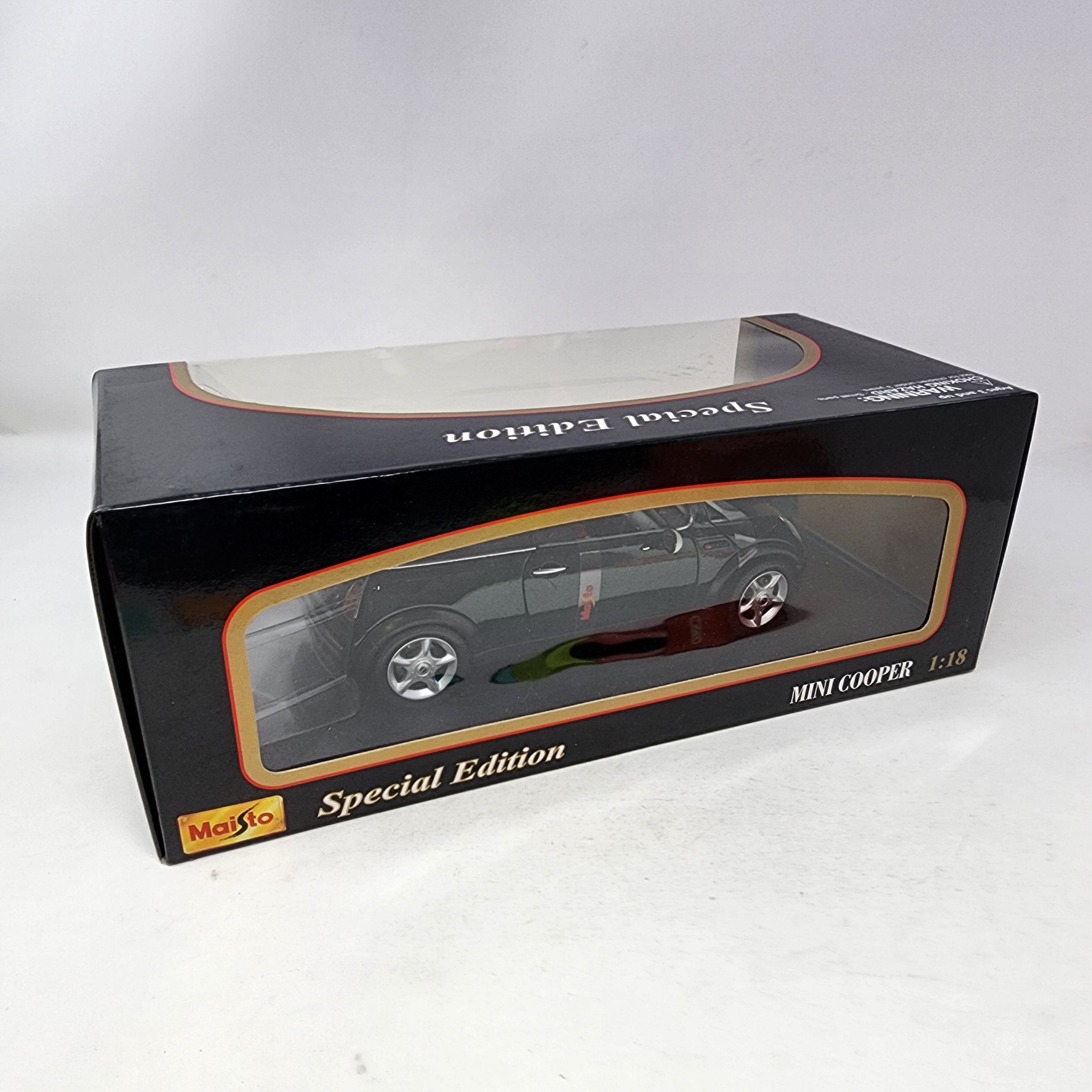 Mini Cooper * Green * Maisto Special Edition 1/18 Scale、mySite、hgirdovlk