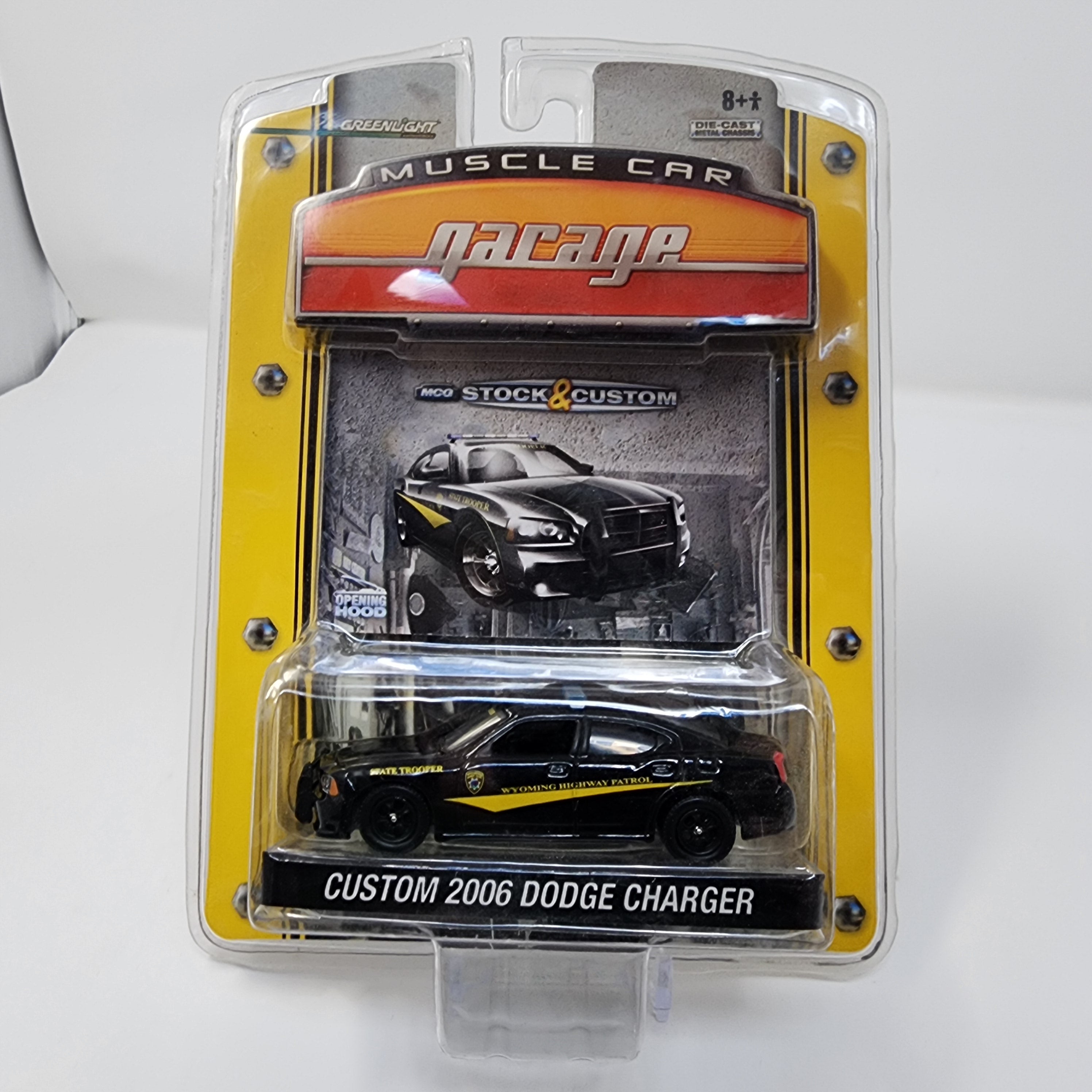 Custom 2006 Dodge Charger * BLACK * Greenlight Muscle Car Garage Stock & Custom、mySite、hgirdovlk