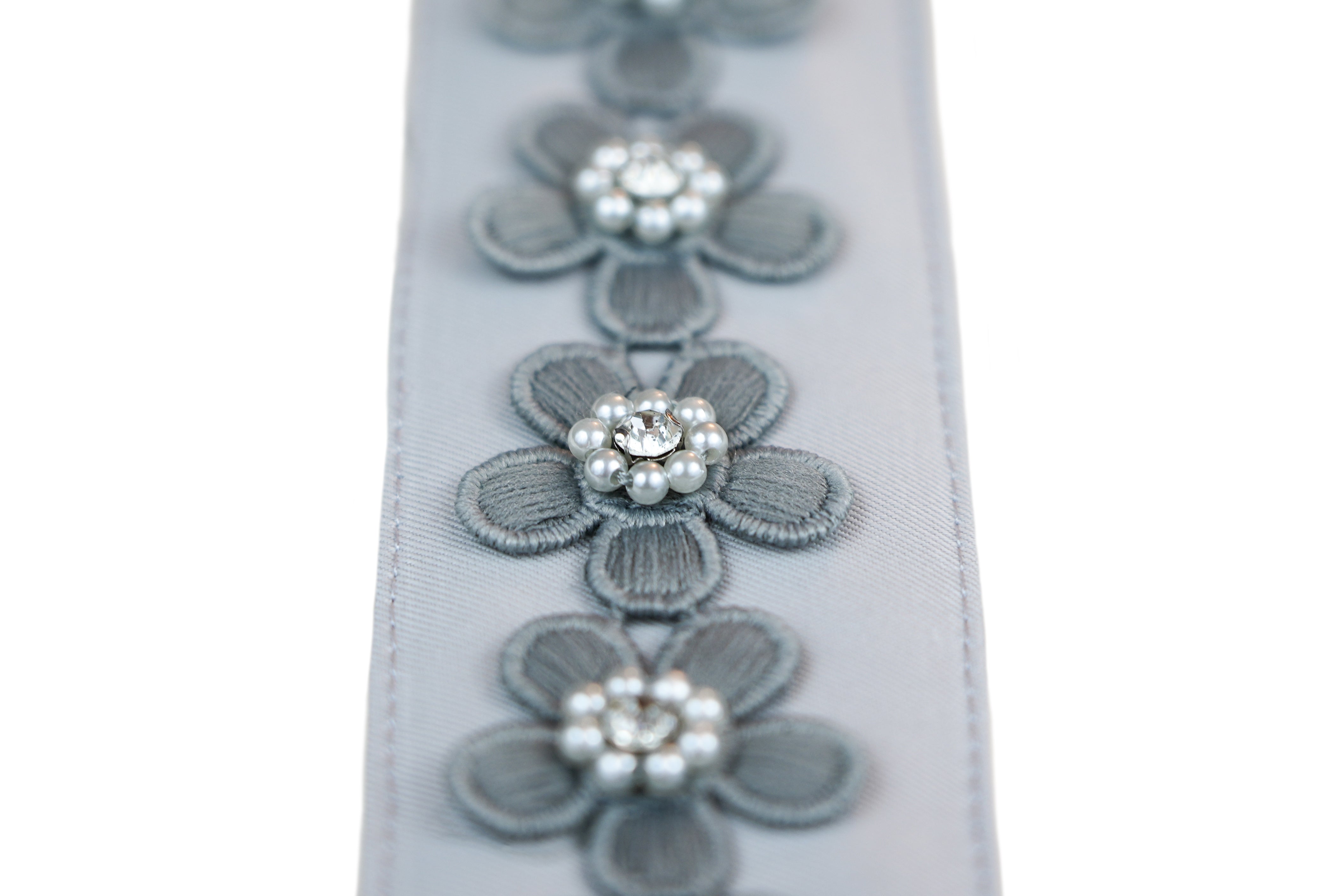  Grey Flowers Bra Back Cover、mySite、justintrudeaud