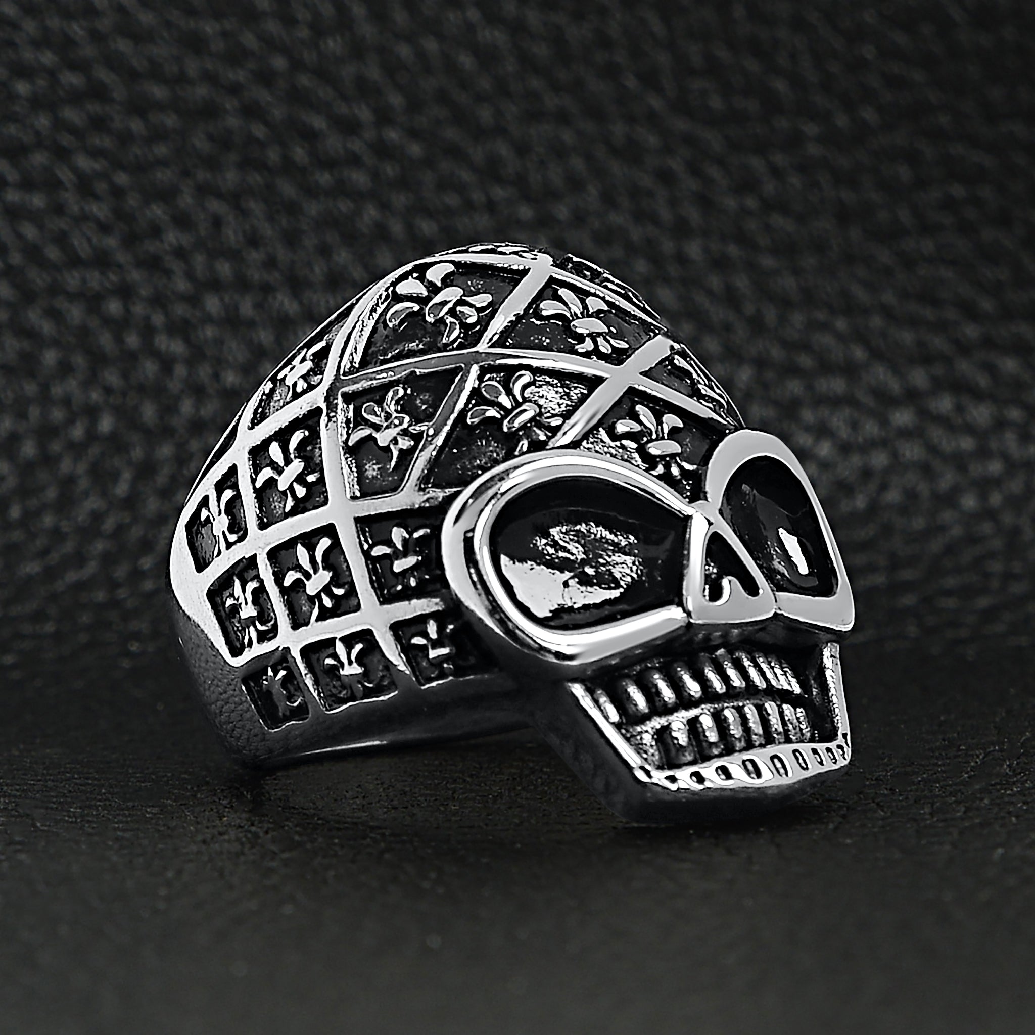 Stainless Steel Skull With Fleur De Lis Pattern Ring / SCR4023、mySite、dreamappss