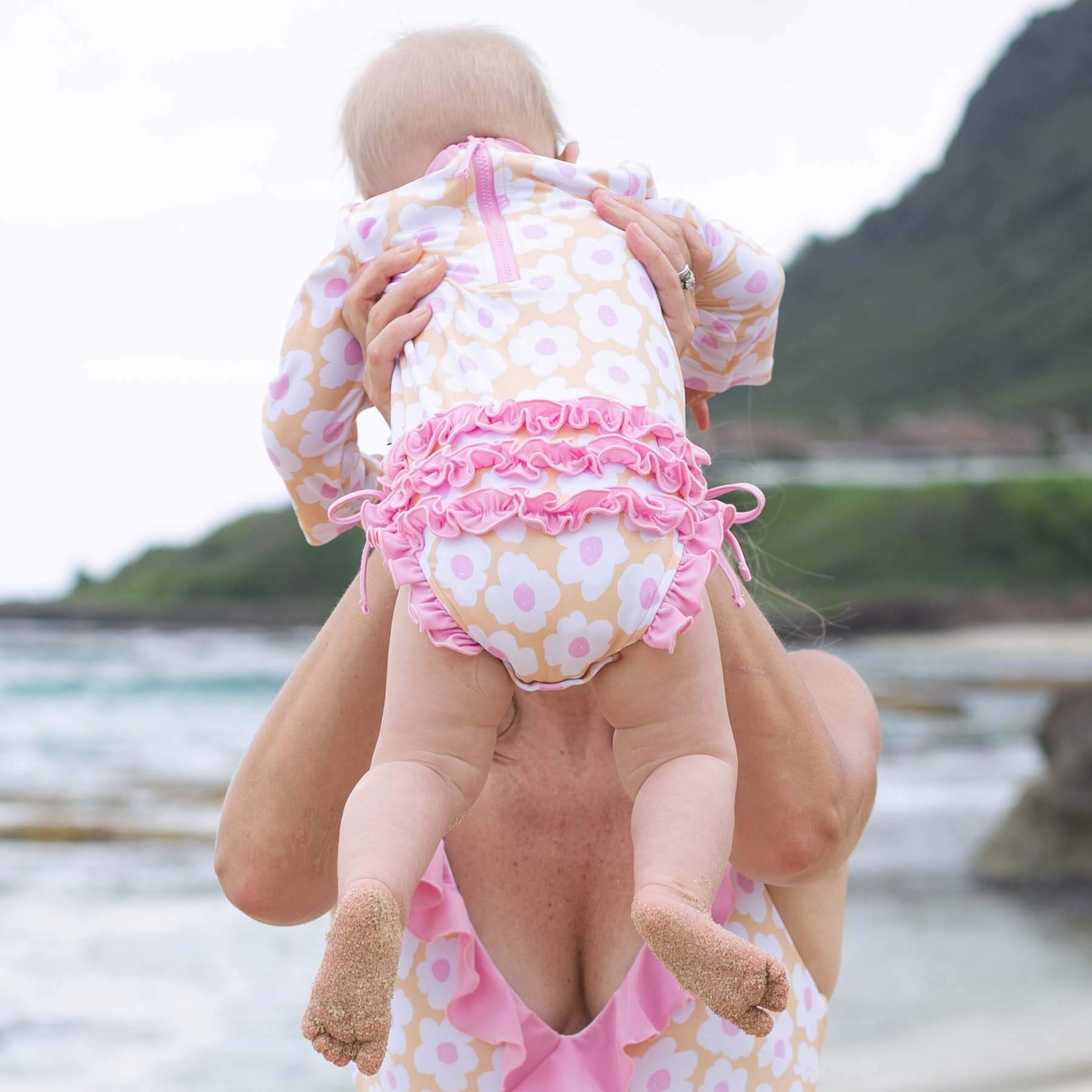  Long Sleeve Rash Guard With Ruffle Bottom | All Prints、mySite、layawaytickets