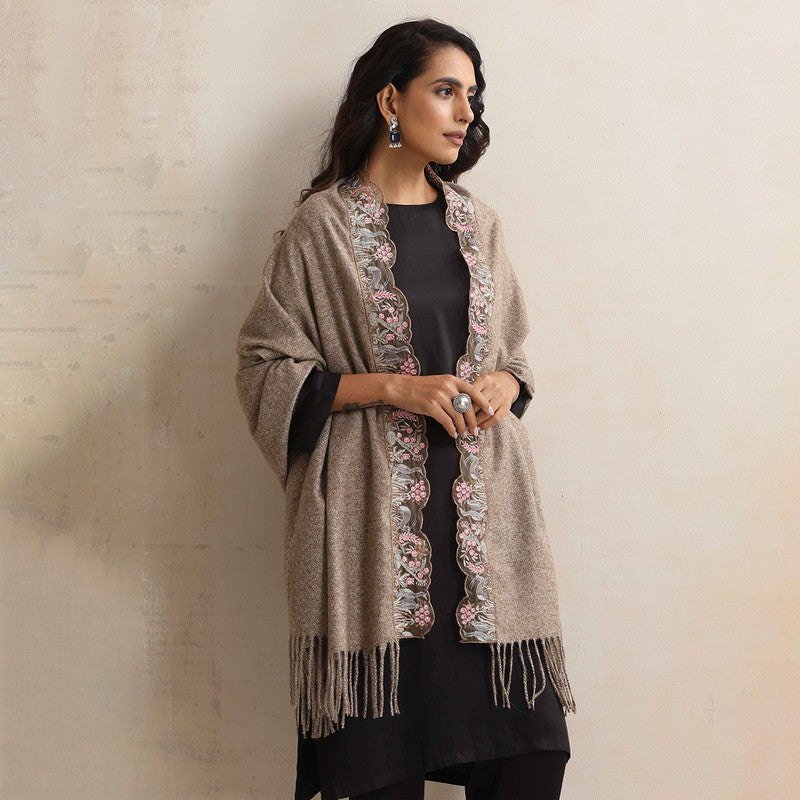 Woolen Embroidered Stole | Beige、mySite、camillekostekn