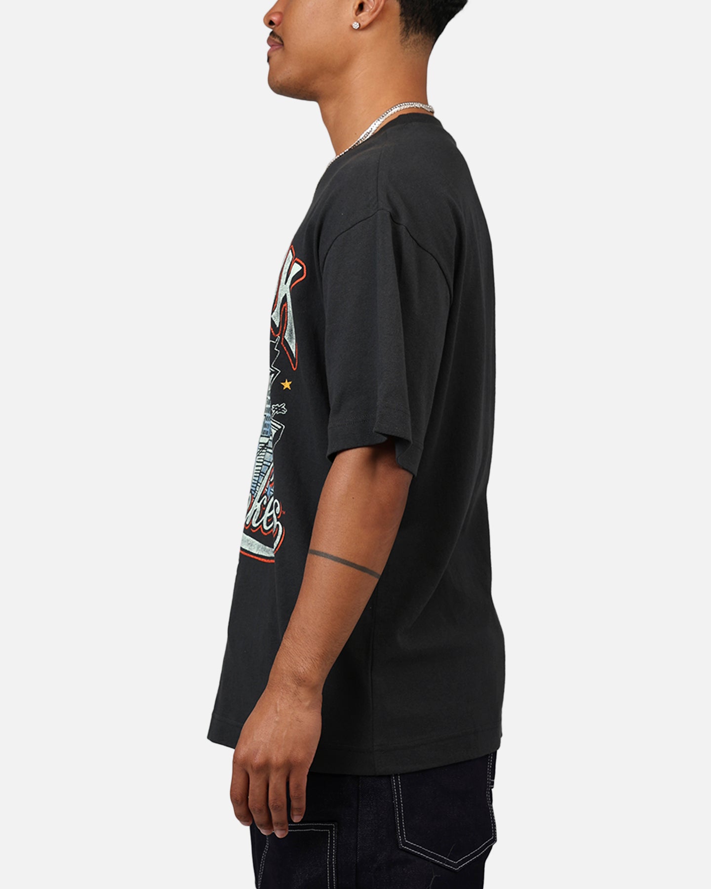 {product_title} - {shop_name}