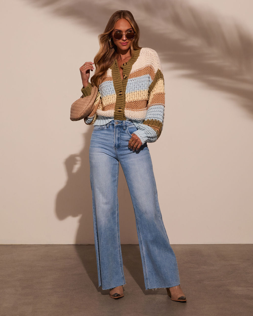 {product_title} - {shop_name}