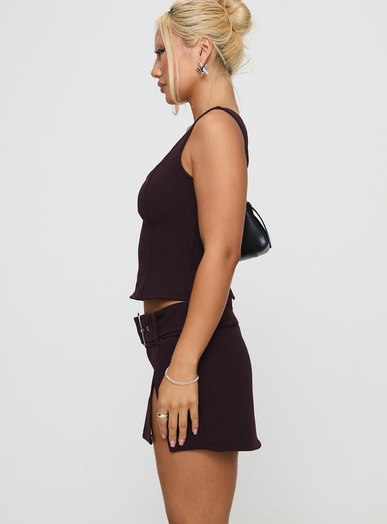 Genessa Belted Micro Mini Skirt Wine、mySite、solidvoid