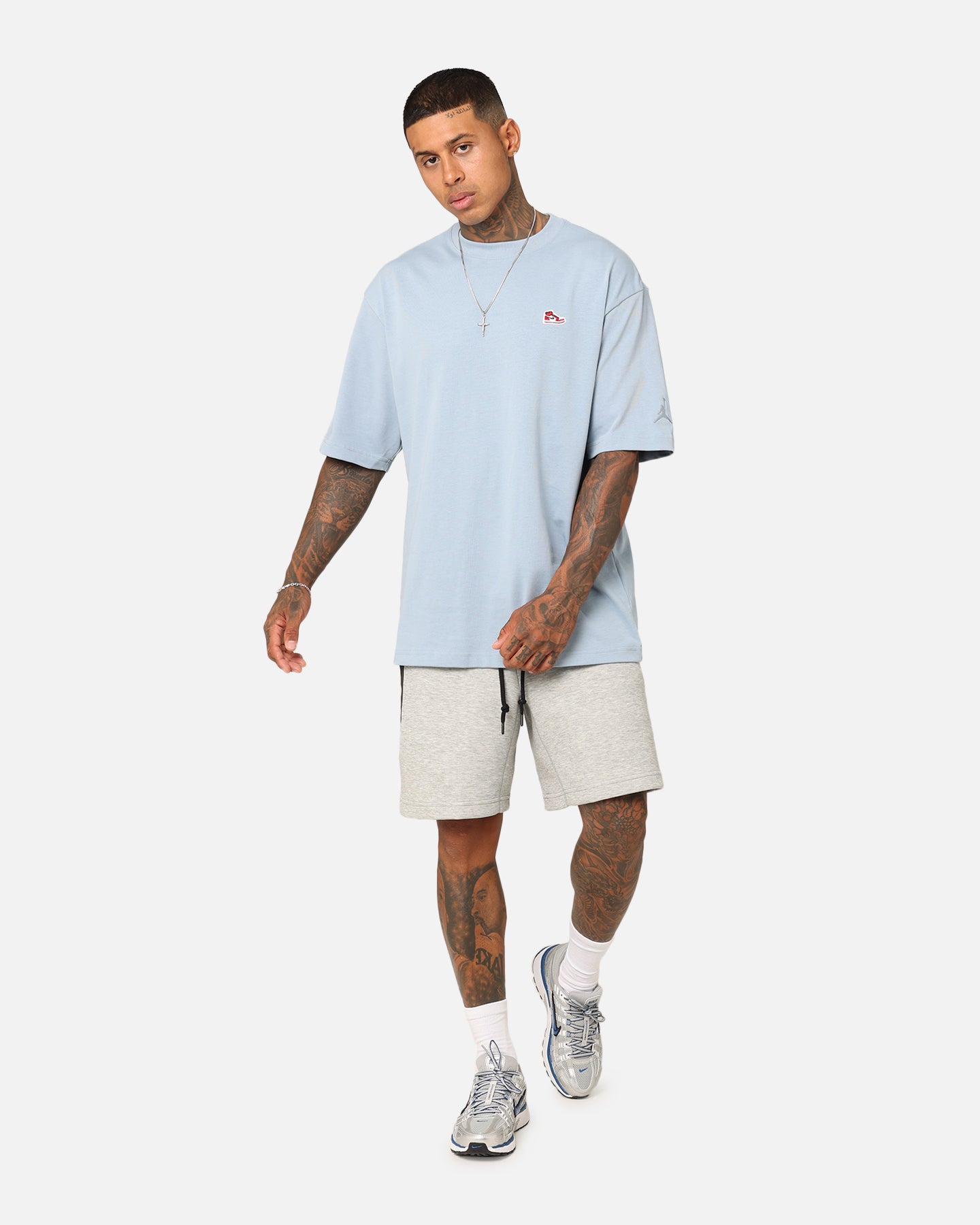 Jordan Brand Sneaker Patch Crew T-Shirt Blue Grey、mySite、zt4zffjzw