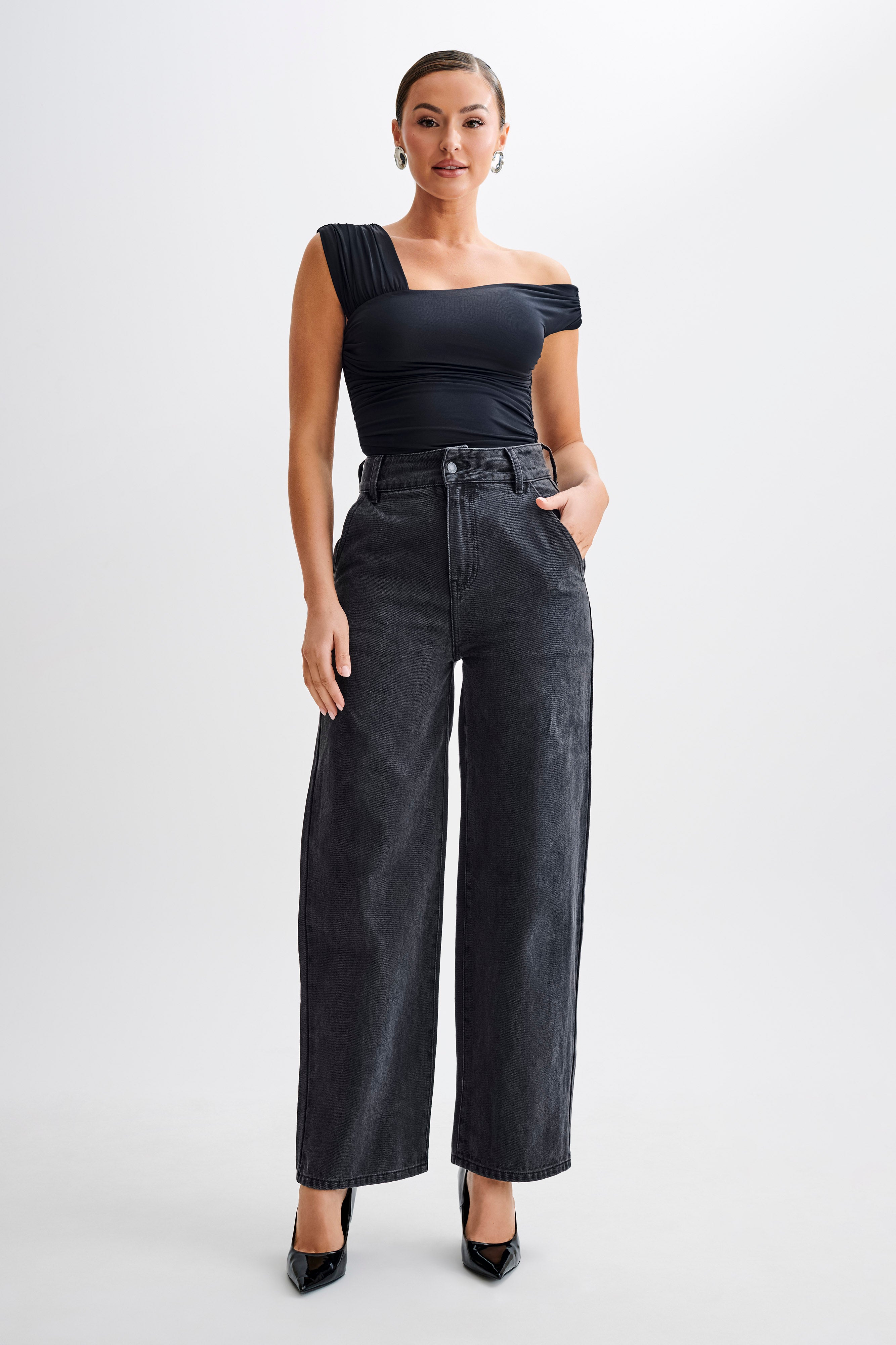 Nicki Cut Out Sleeveless Top - Black、mySite、solidvoid