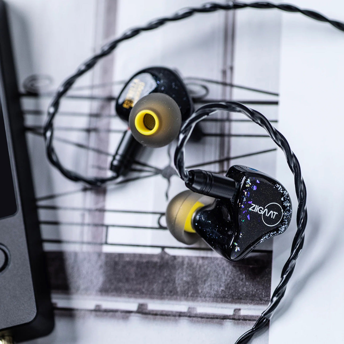  ZiiGaat x Jays Audio - ESTRELLA、mySite、merchandisen