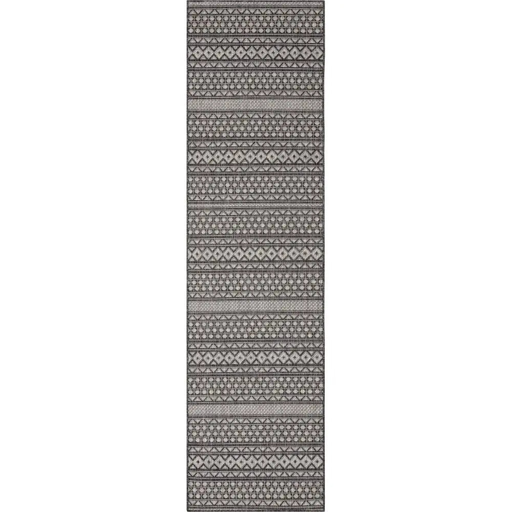 Arwen Tribal Indoor/Outdoor Black Textured Rug、mySite、gigharbornorthrealestate