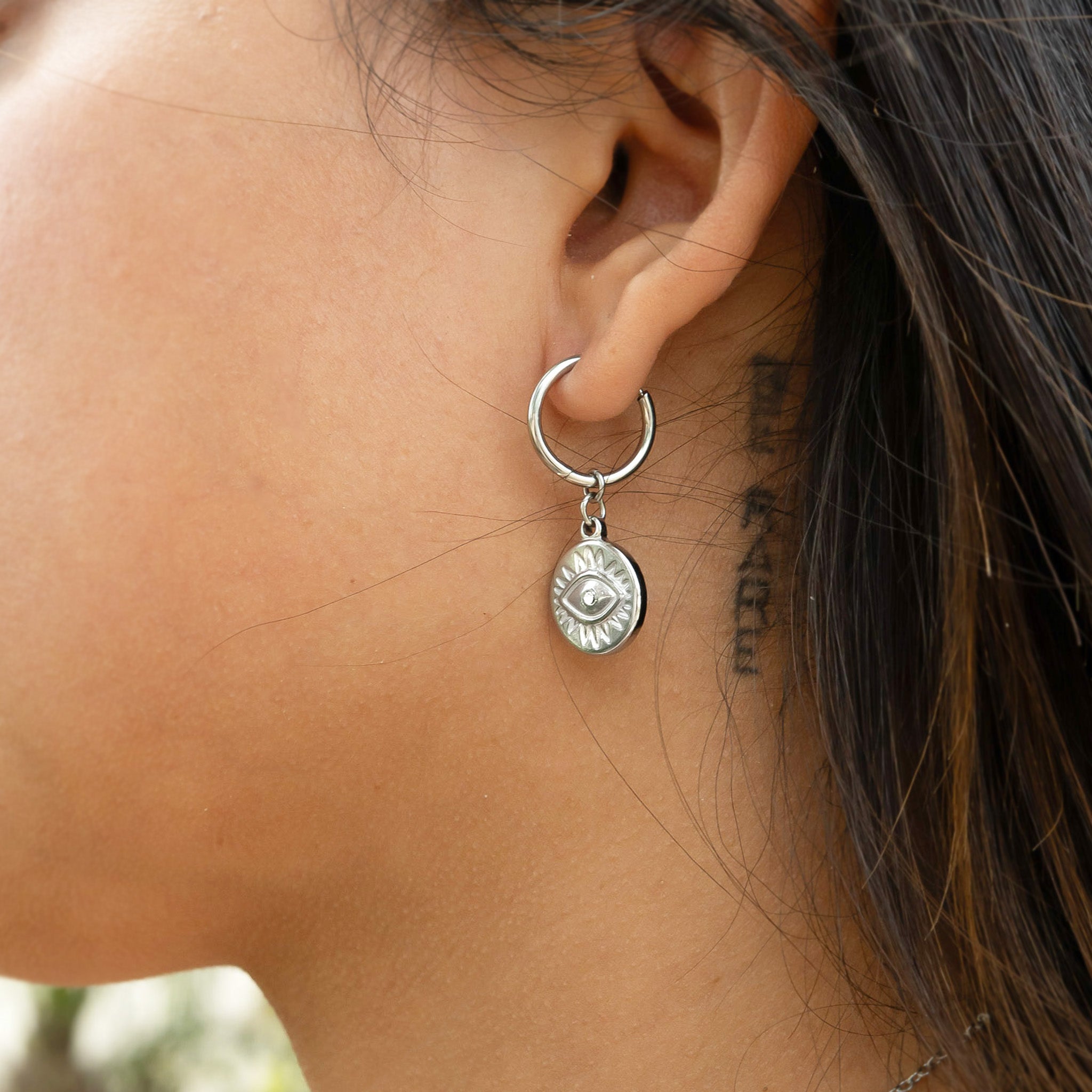 18K Gold PVD Stainless Steel Evil Eye Huggie Charm Earrings / ERJ0052、mySite、dreamappss