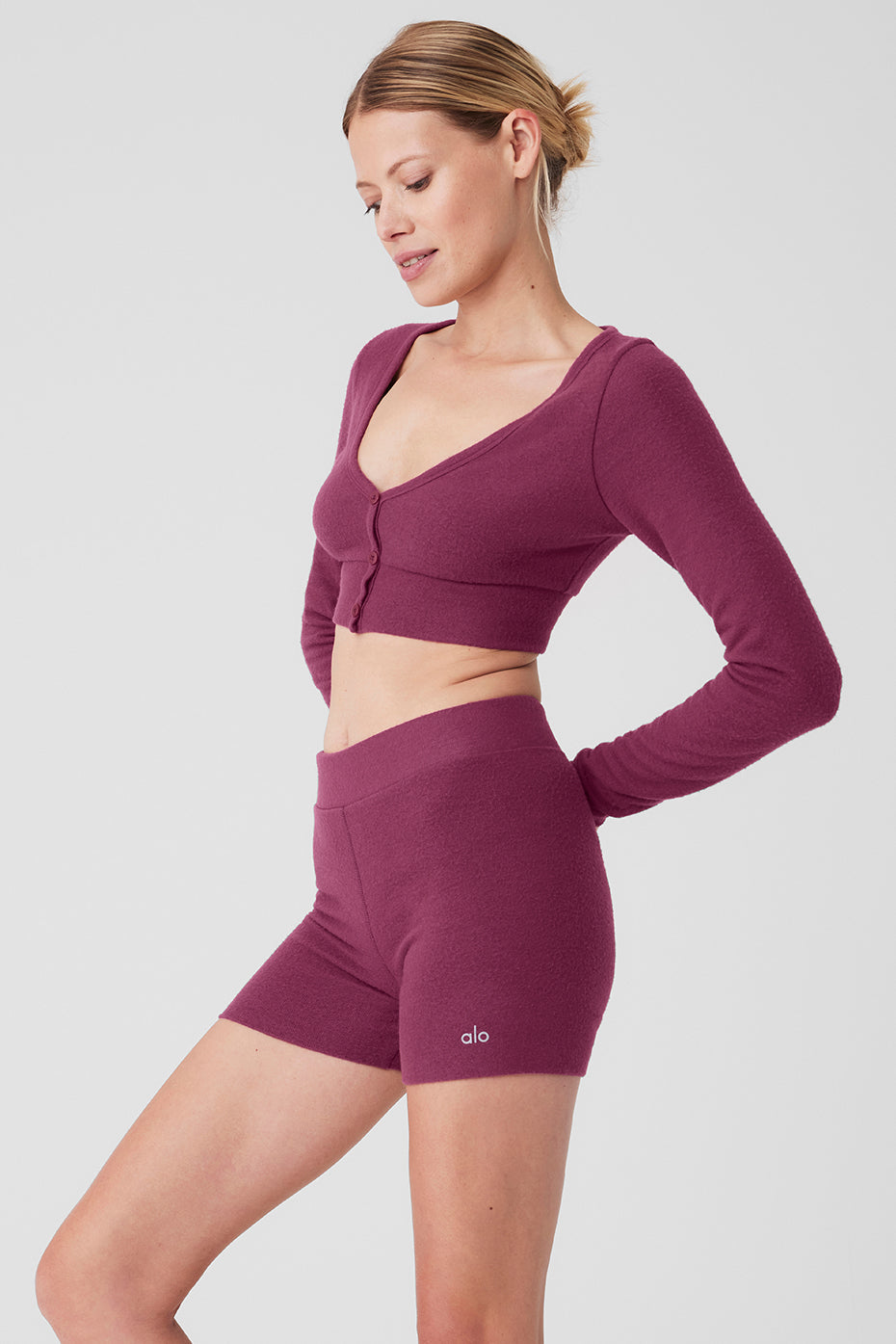 {product_title} - {shop_name}