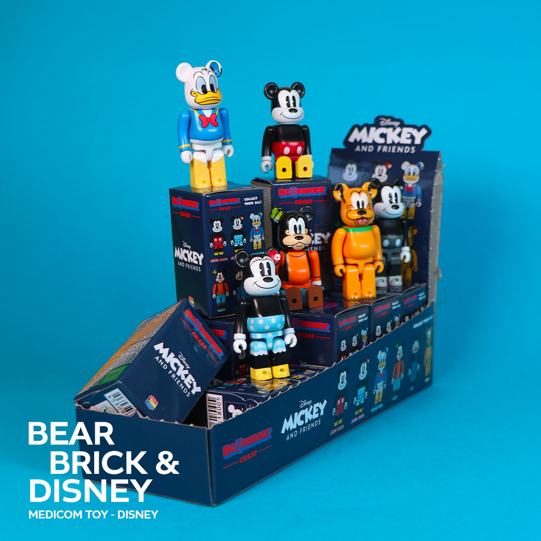  100% Bearbrick Chase Disney Mickey Mouse and Friends - Display、mySite、greenlandpopulation