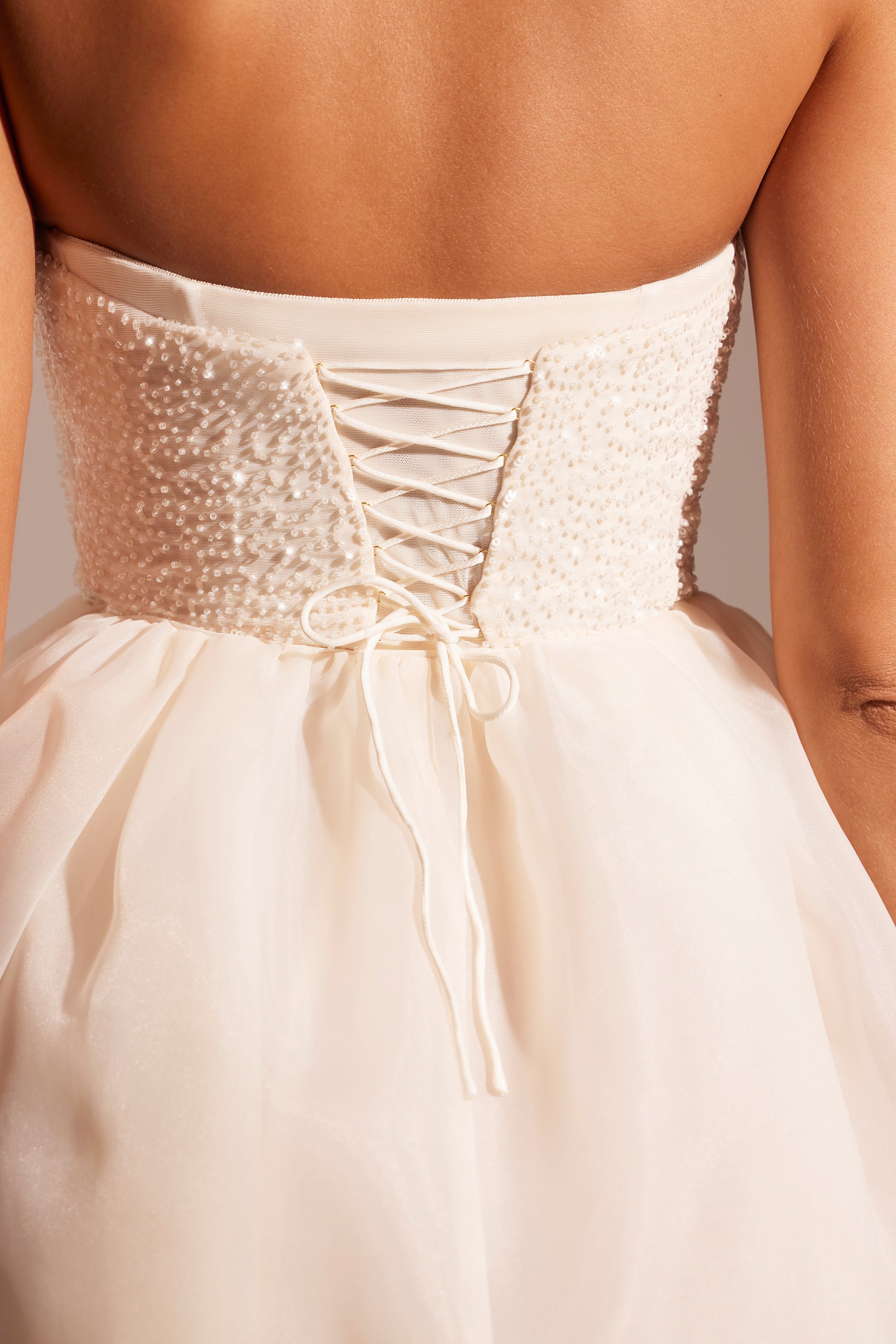 Embellished Corset Tulle Skirt Midi Dress in Ivory、mySite、solidvoid