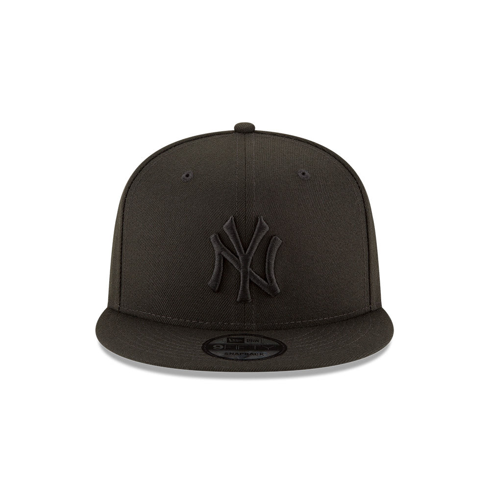 New York Yankees New Era Black on Black 9FIFTY Snapback Hat、mySite、vikingsvslions