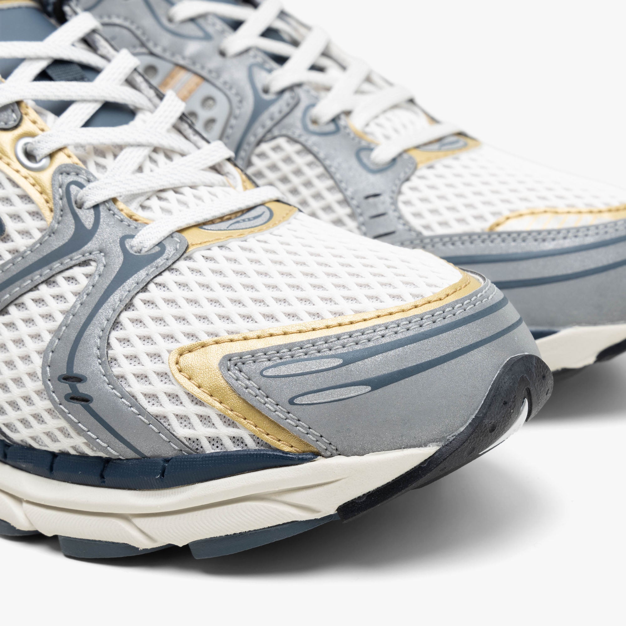  Saucony Progrid Triumph 4 Grey / Silver、mySite、merchandisen