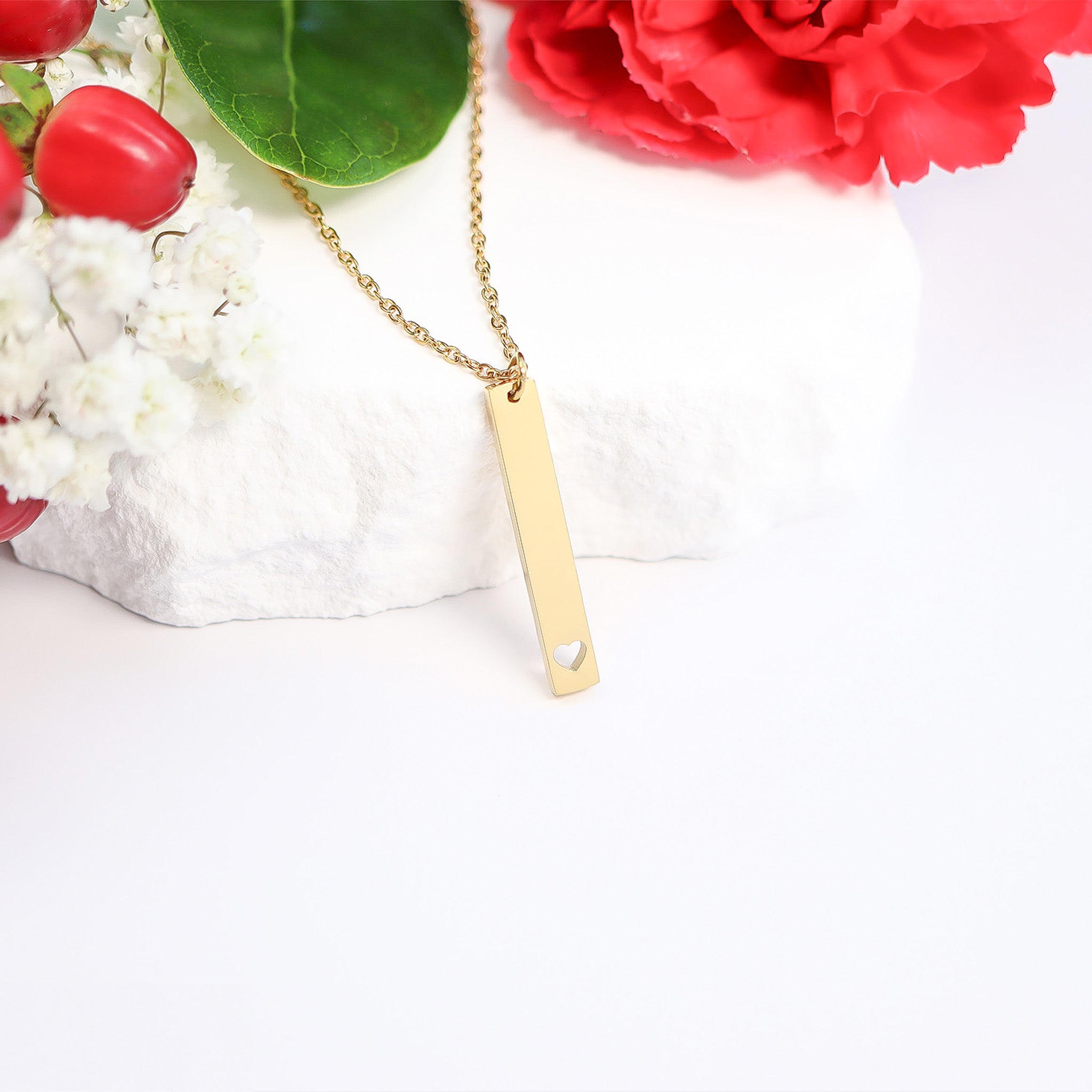 18K Gold PVD Stainless Steel Heart Cutout Vertical Bar Necklace / SBB0160、mySite、dreamappss