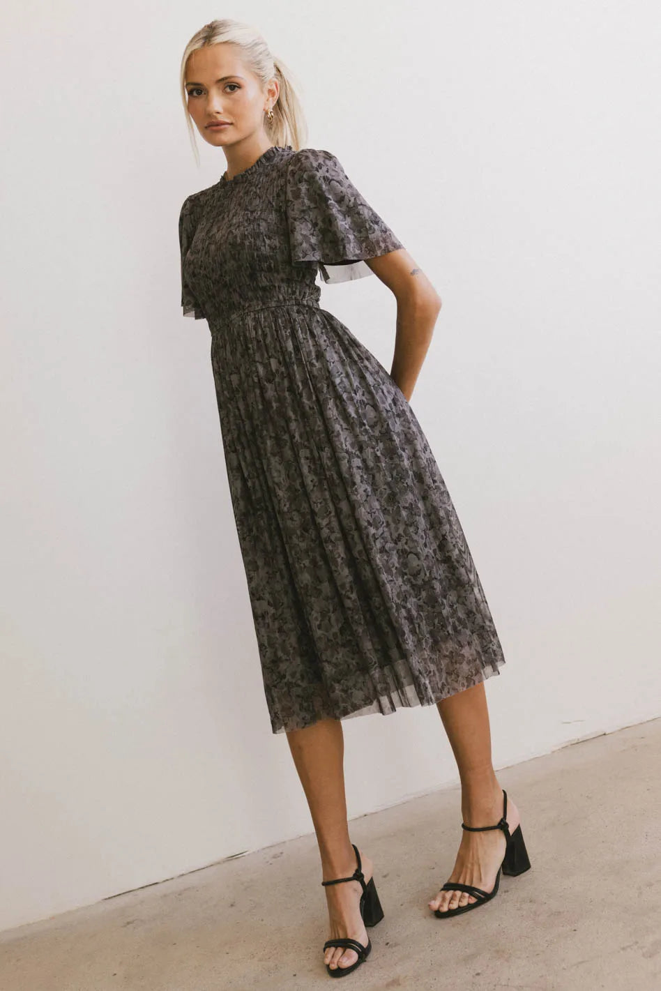 {product_title} - {shop_name}