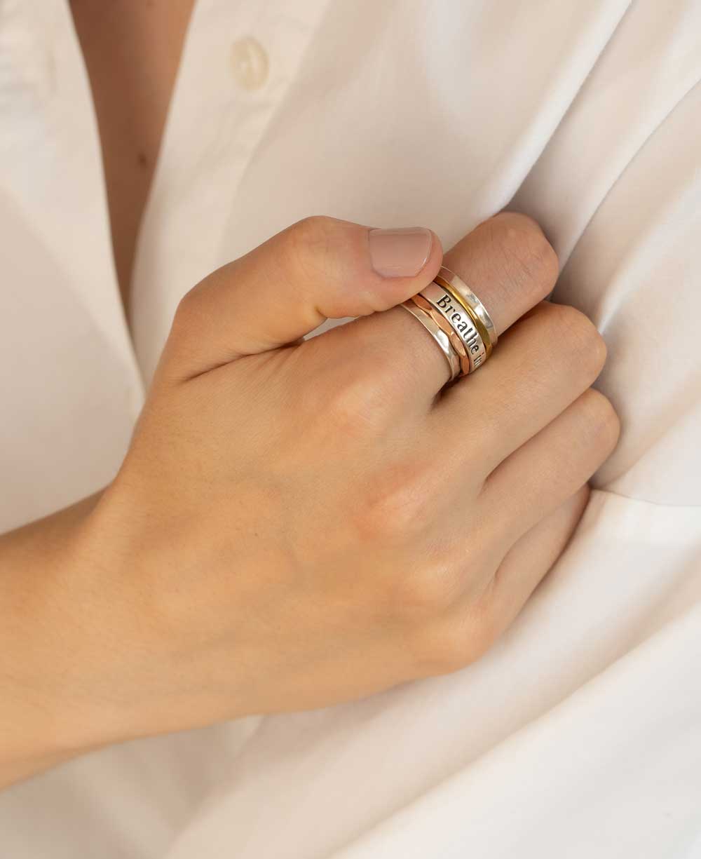 Breathe In, Breathe Out Spinning Meditation Ring、mySite、topwebapps