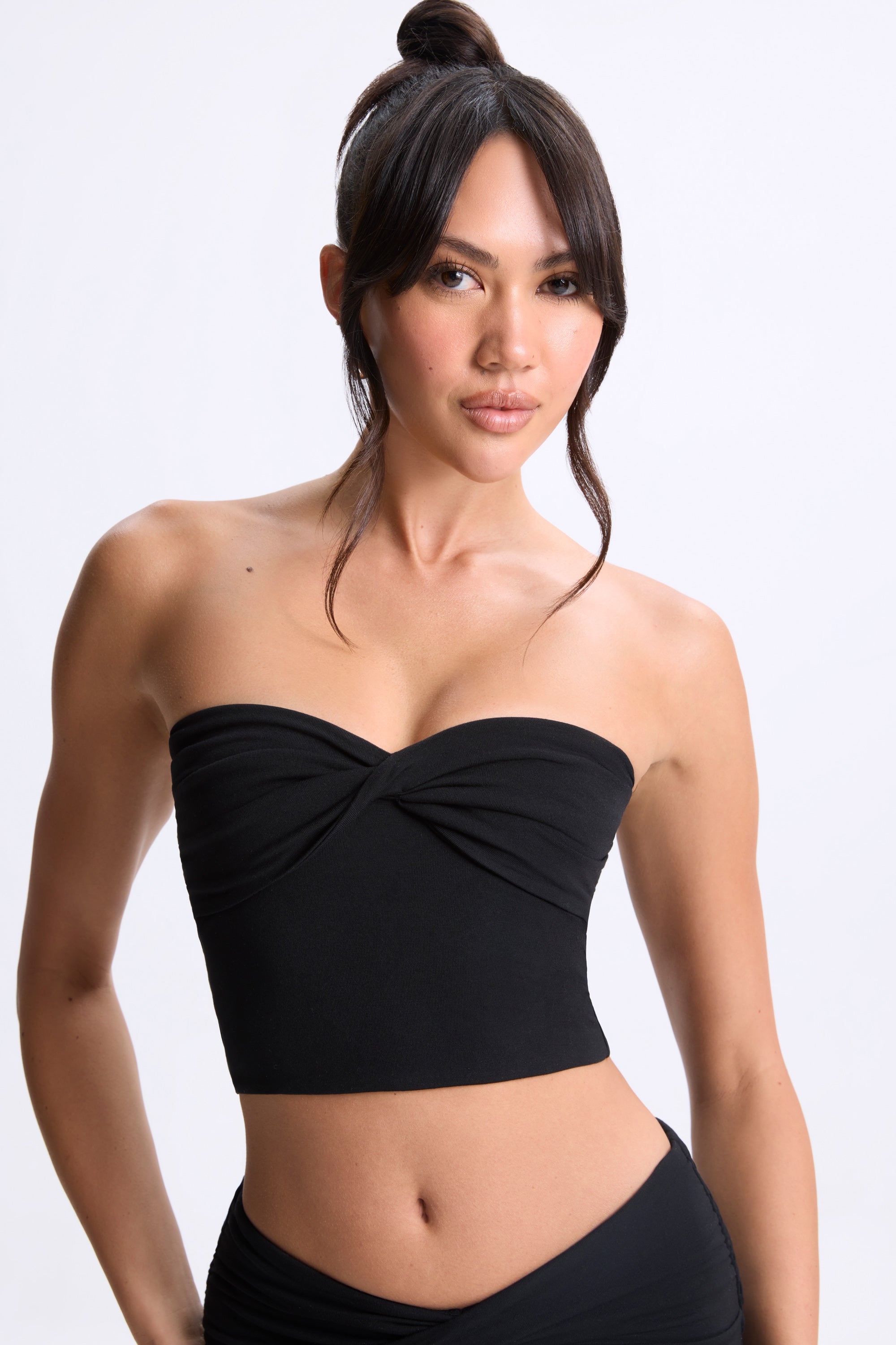 Twist-Front Bandeau Top in Black、mySite、solidvoid
