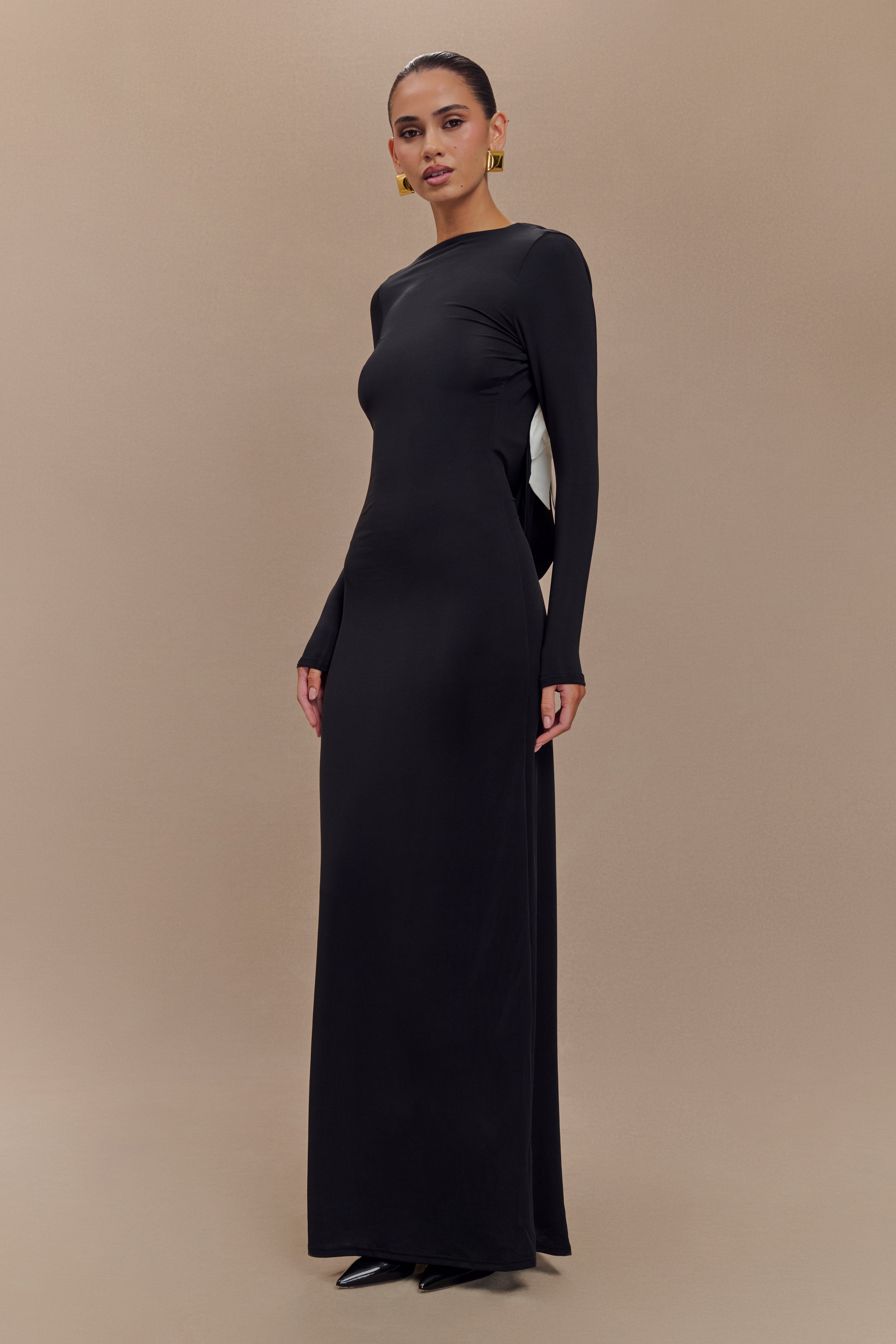 Bennett Slinky Long Sleeve Maxi Dress - Black/White、mySite、solidvoid