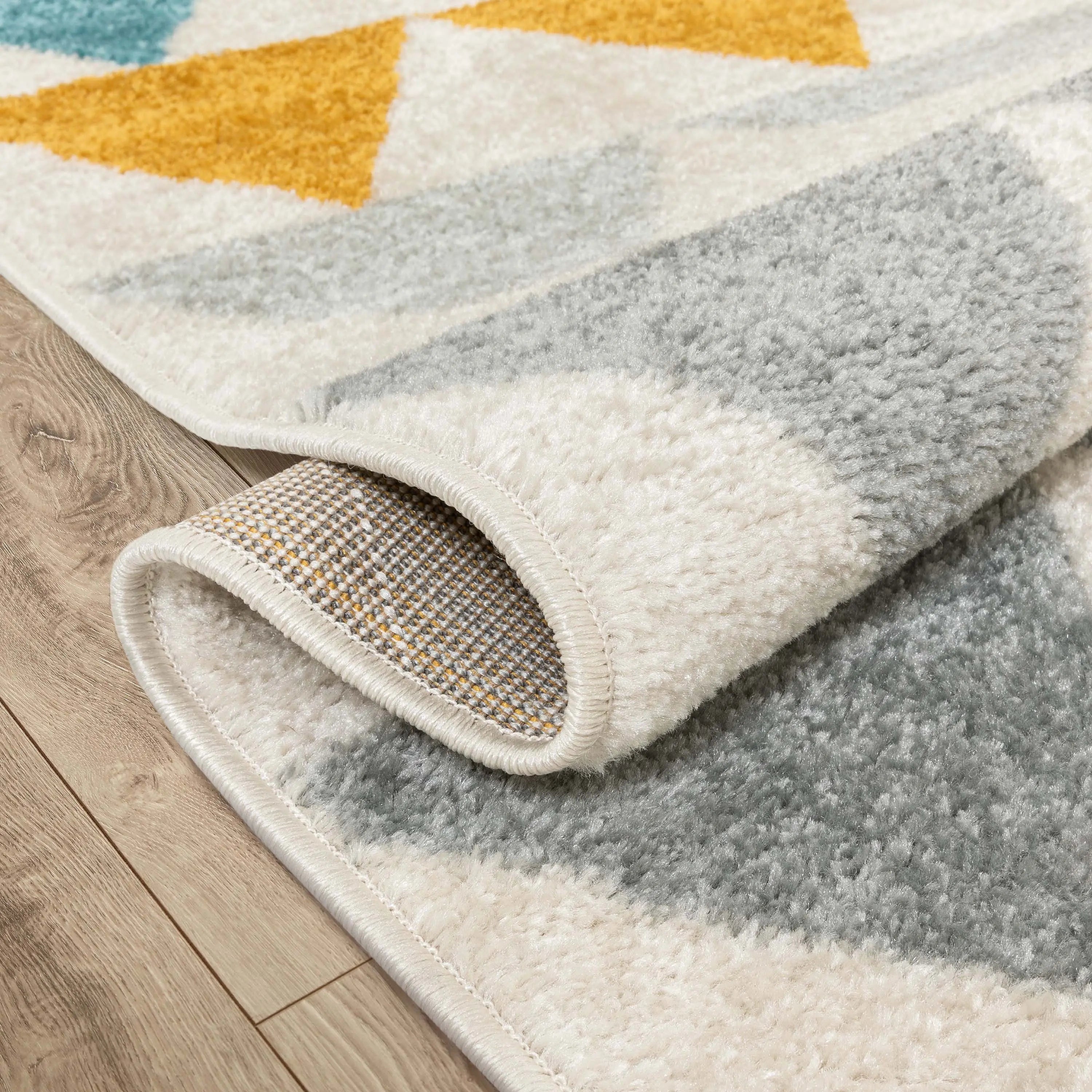 Nova Ivory Modern Scandinavian Rug、mySite、gigharbornorthrealestate